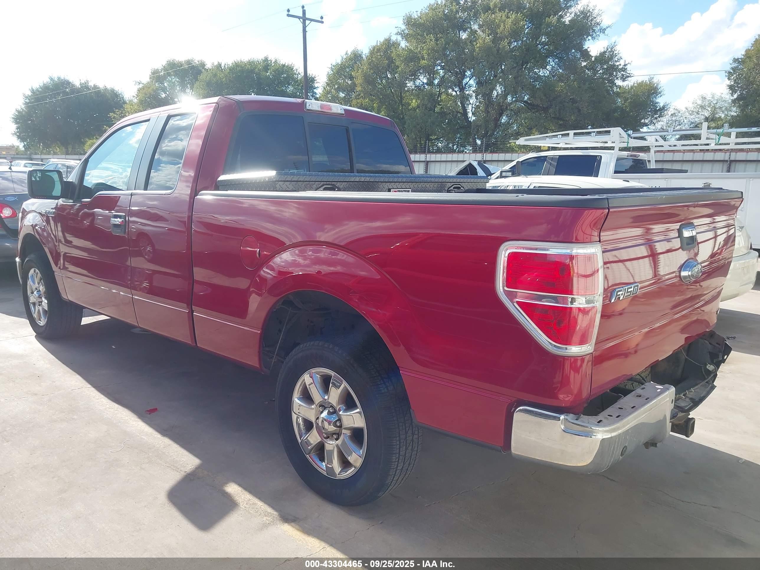 FORD F-150 image 3