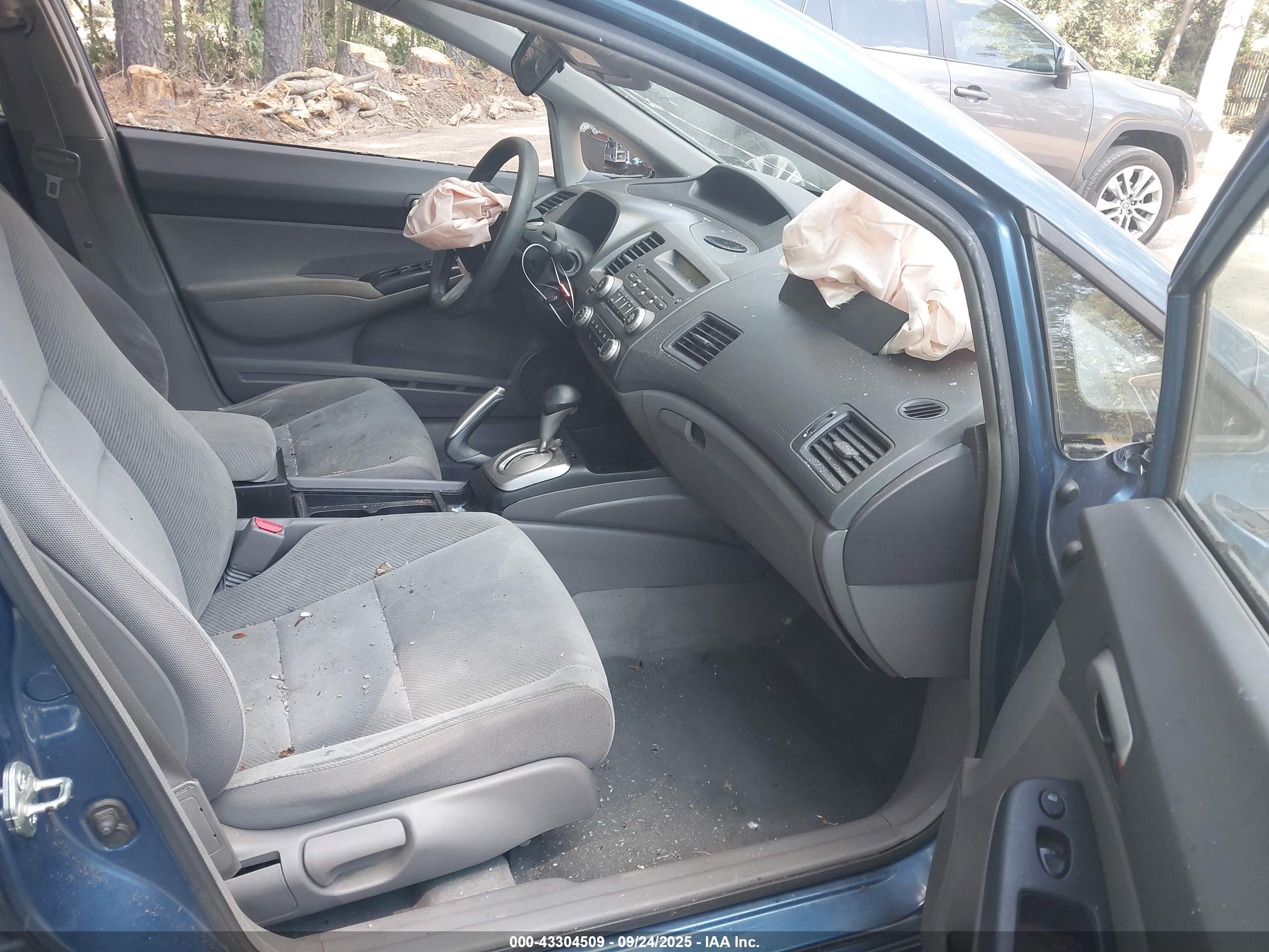 HONDA CIVIC image 5