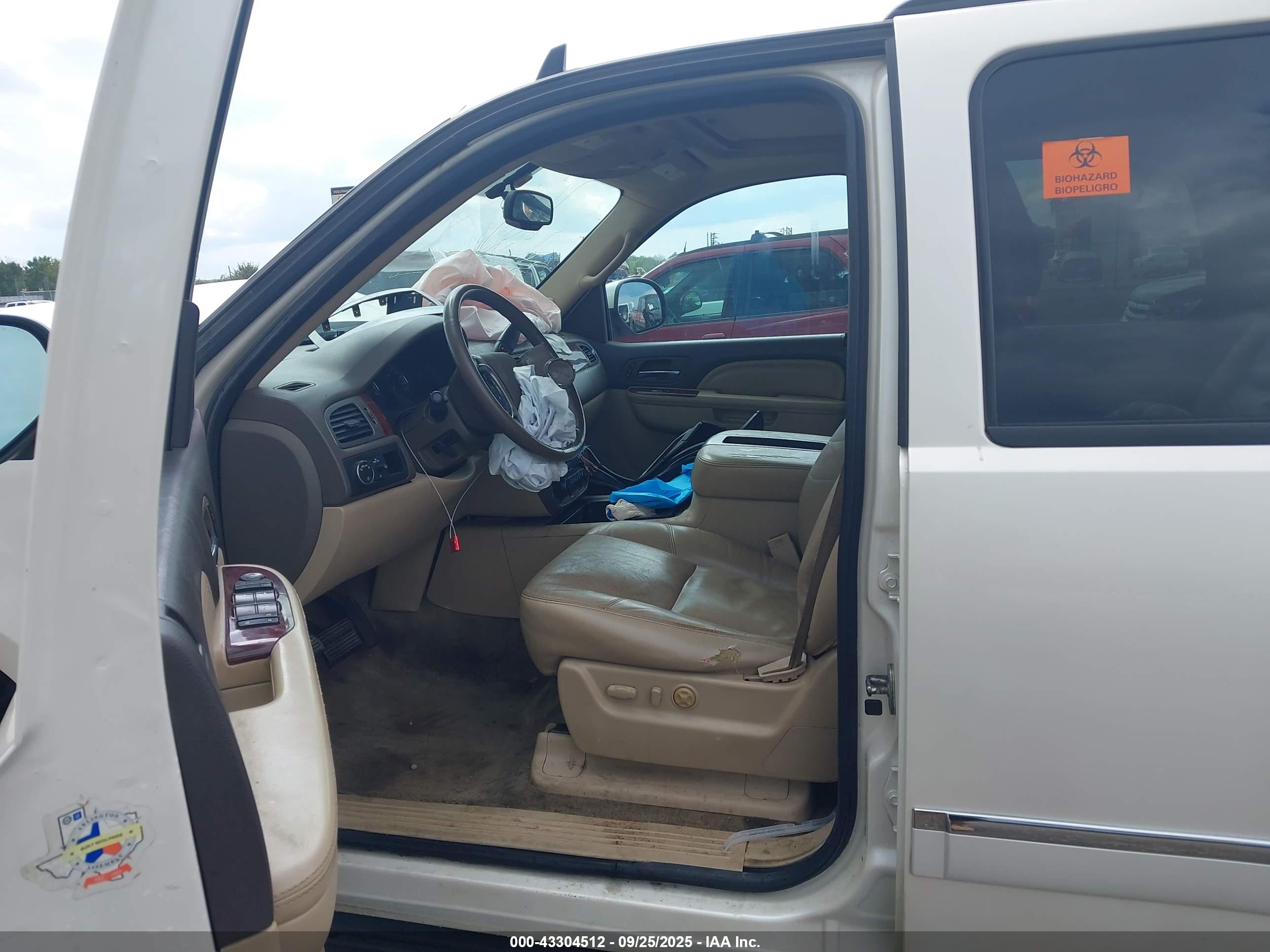 GMC YUKON image 5