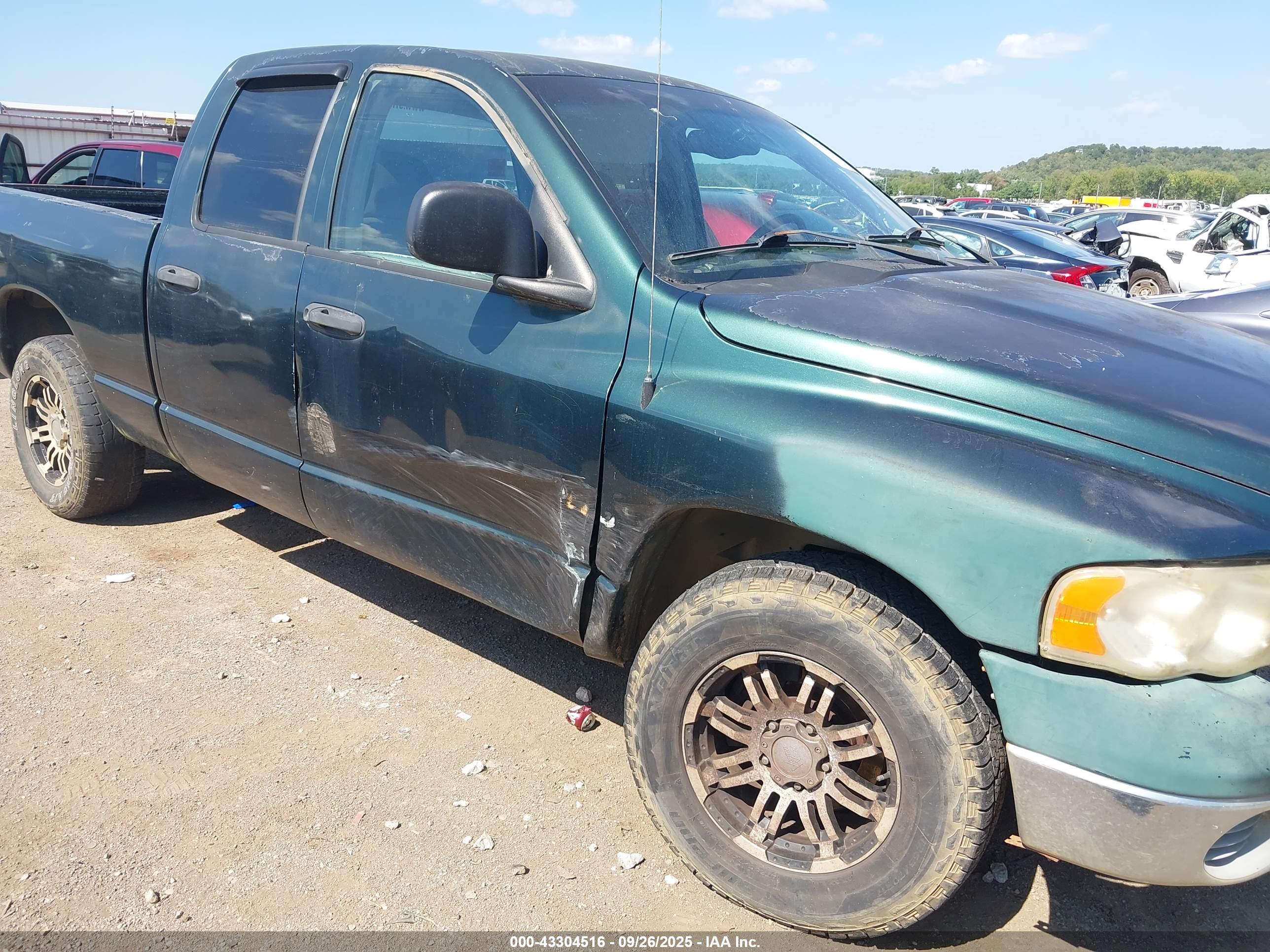 DODGE RAM image 6