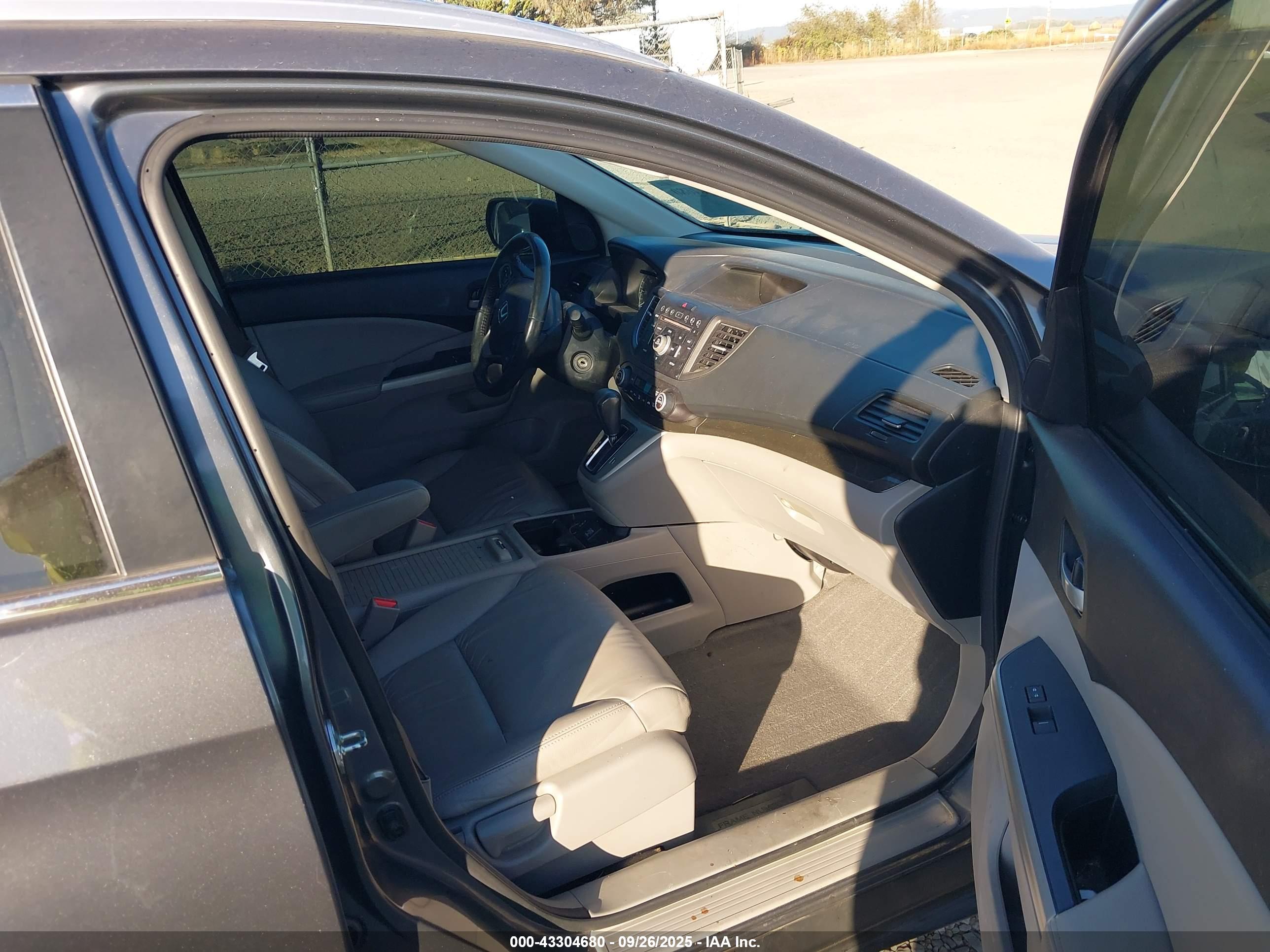 HONDA CR-V image 5