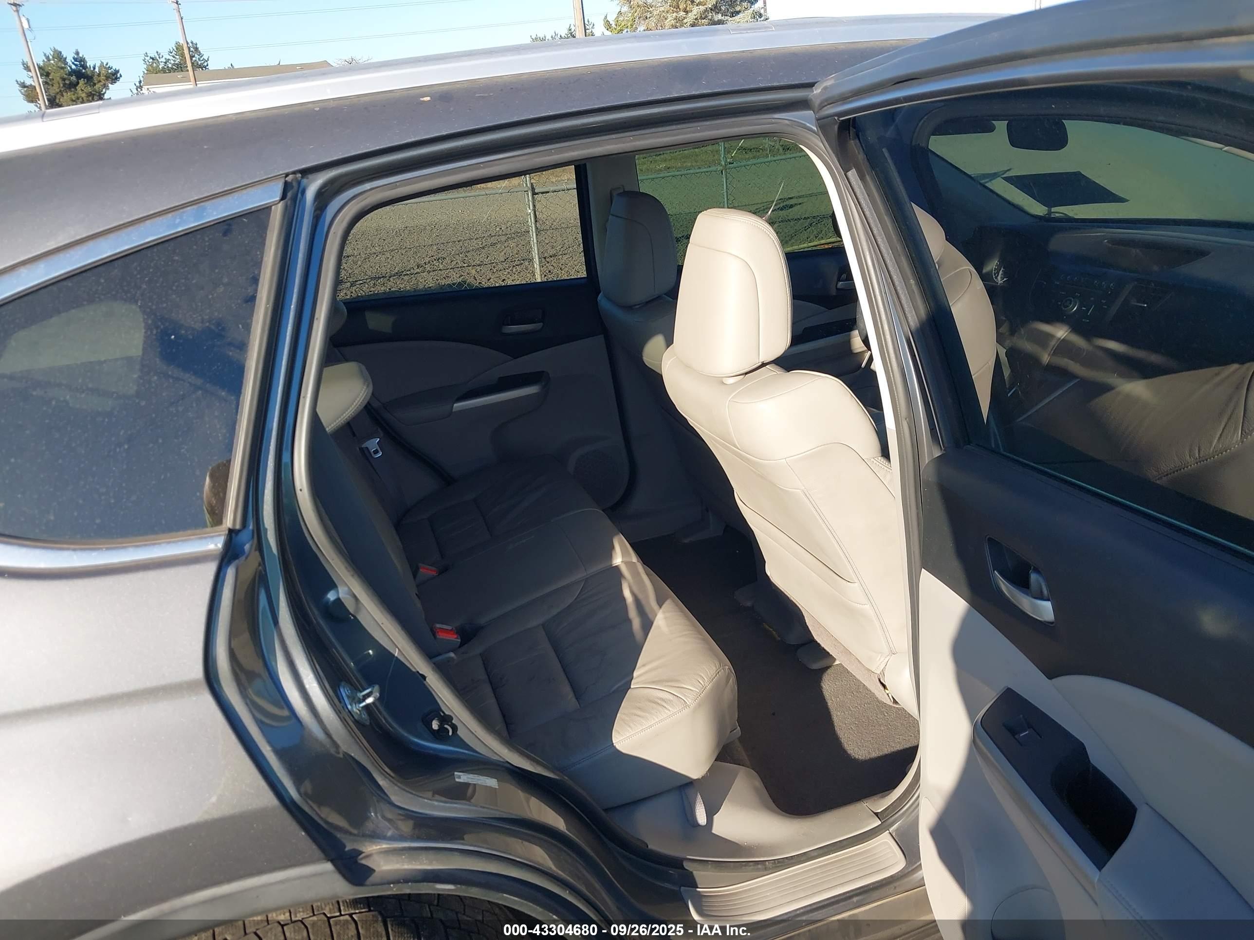 HONDA CR-V image 8