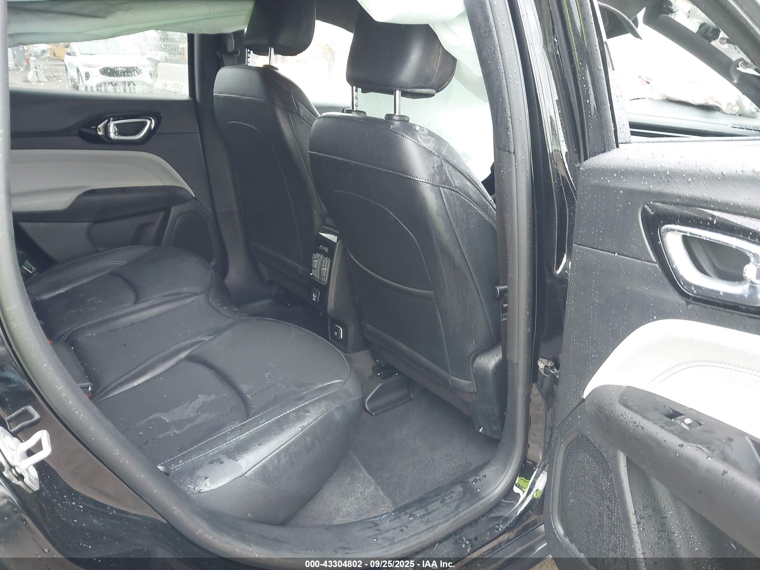 JEEP COMPASS image 8