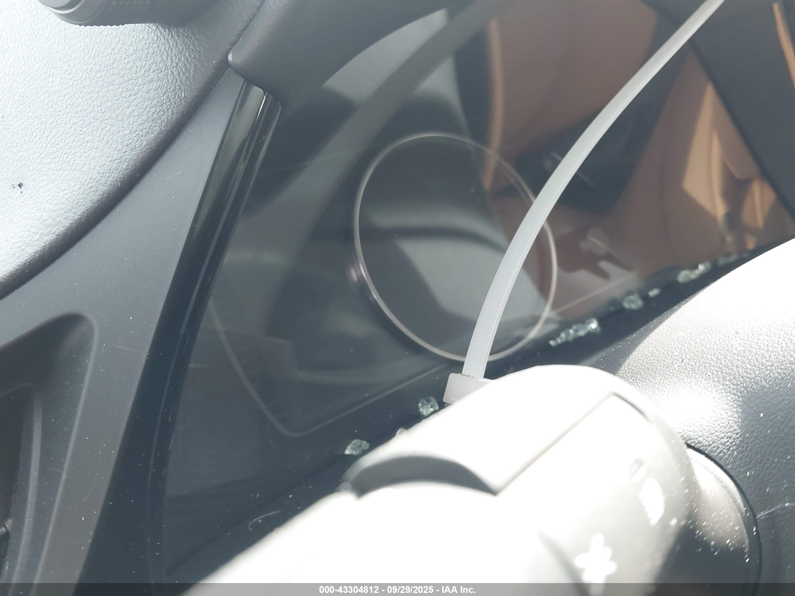 LEXUS ES image 7