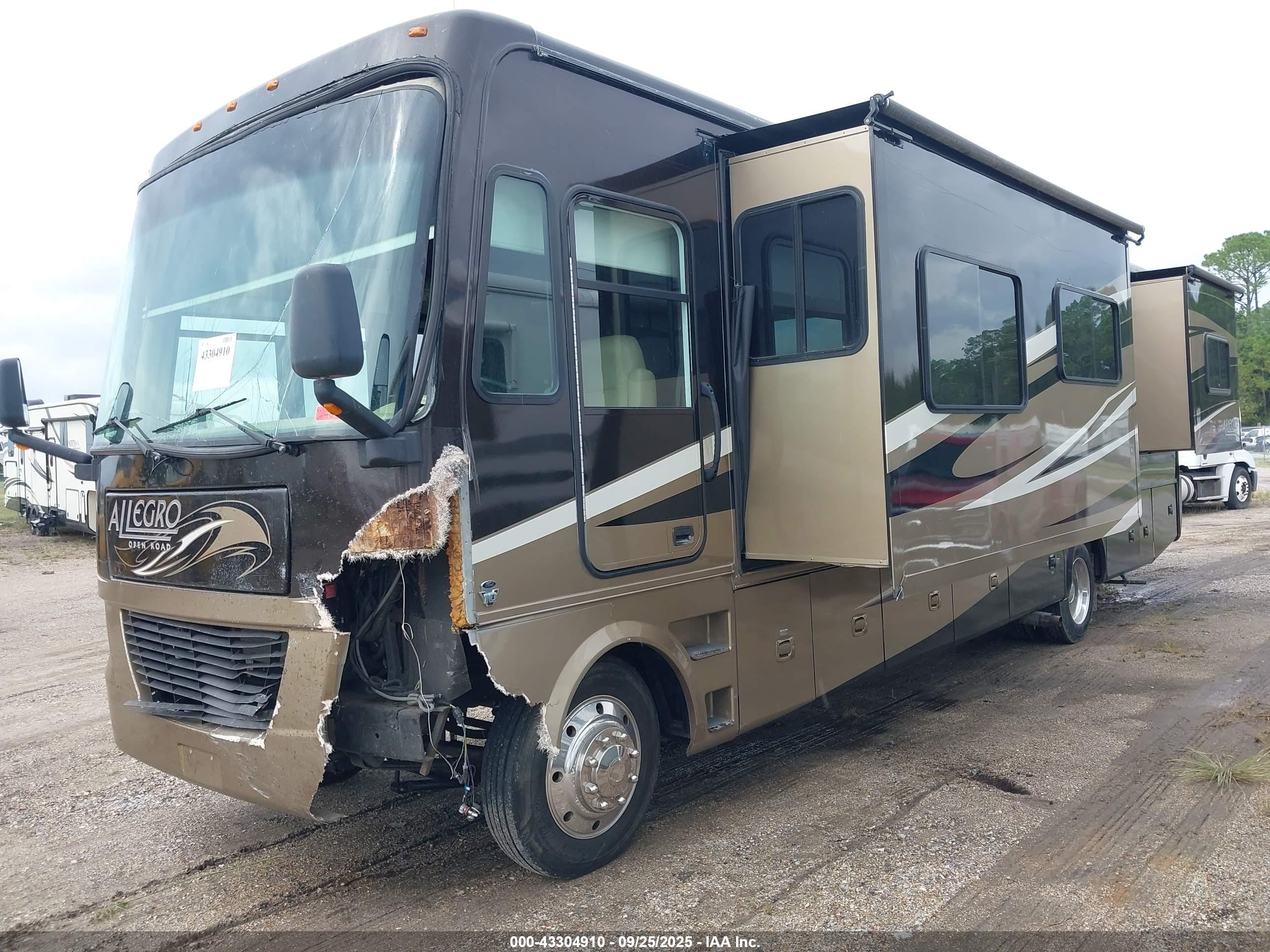 FORD F53 image 2