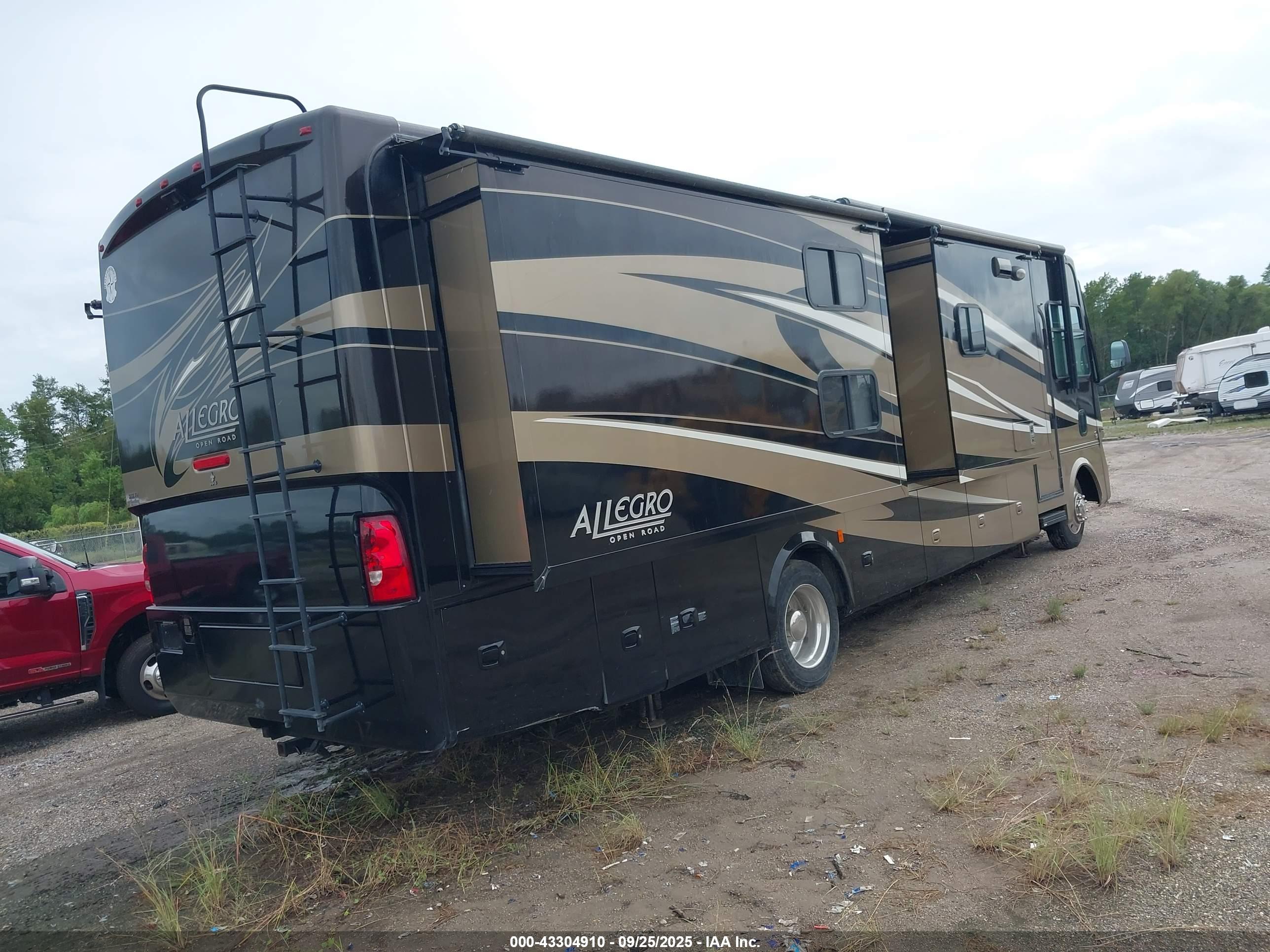 FORD F53 image 4