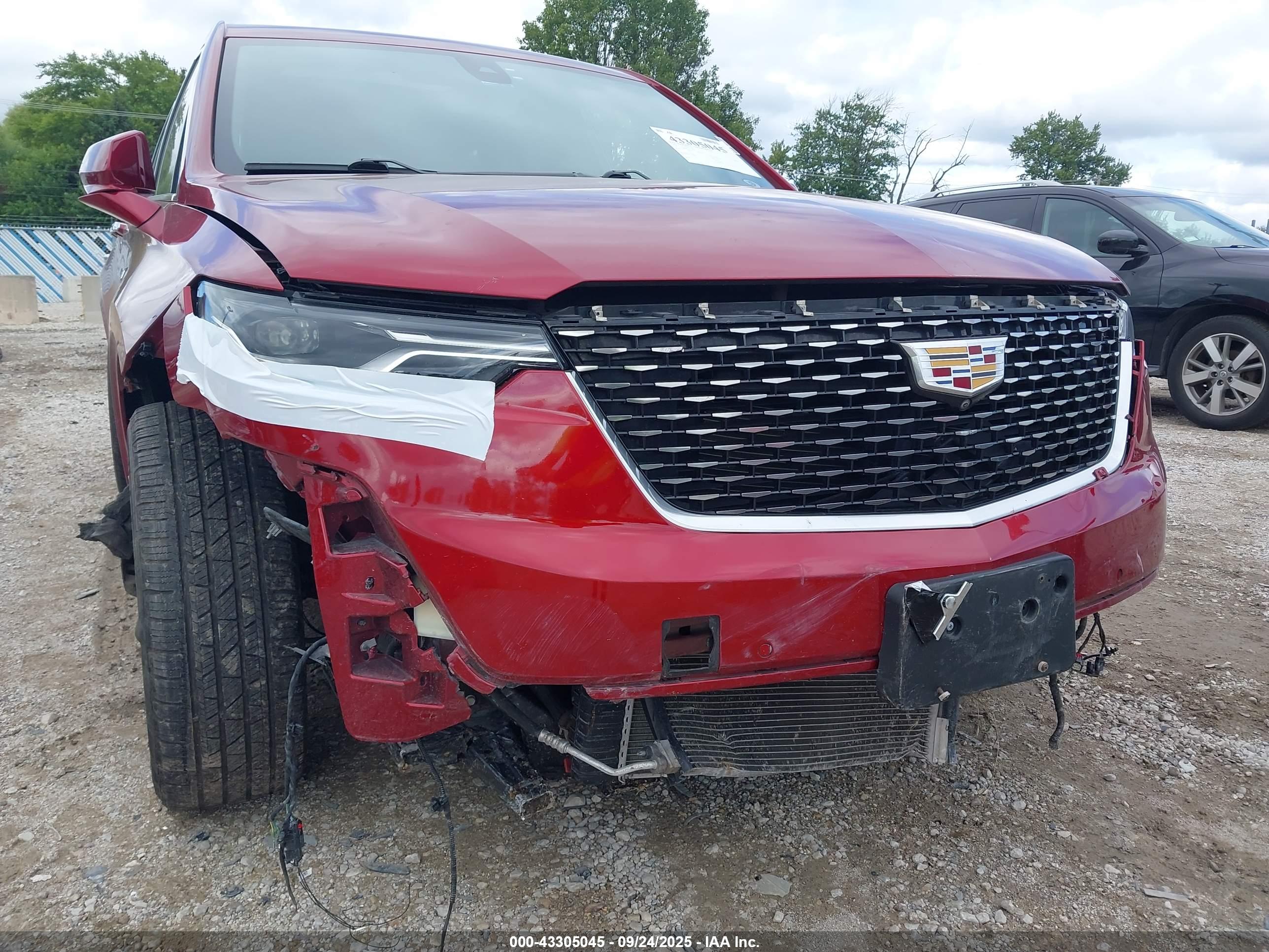CADILLAC XT6 image 6