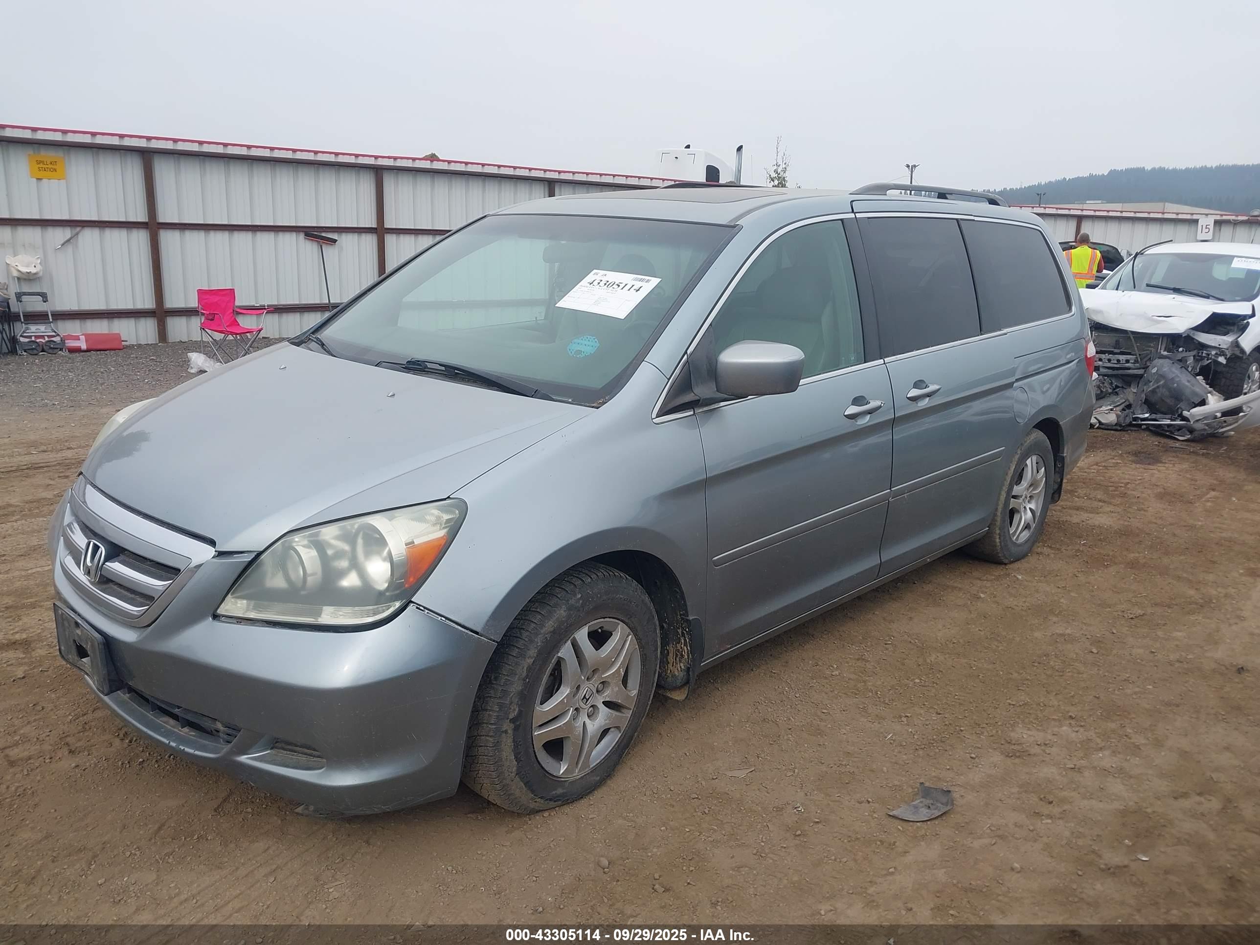 HONDA ODYSSEY image 2