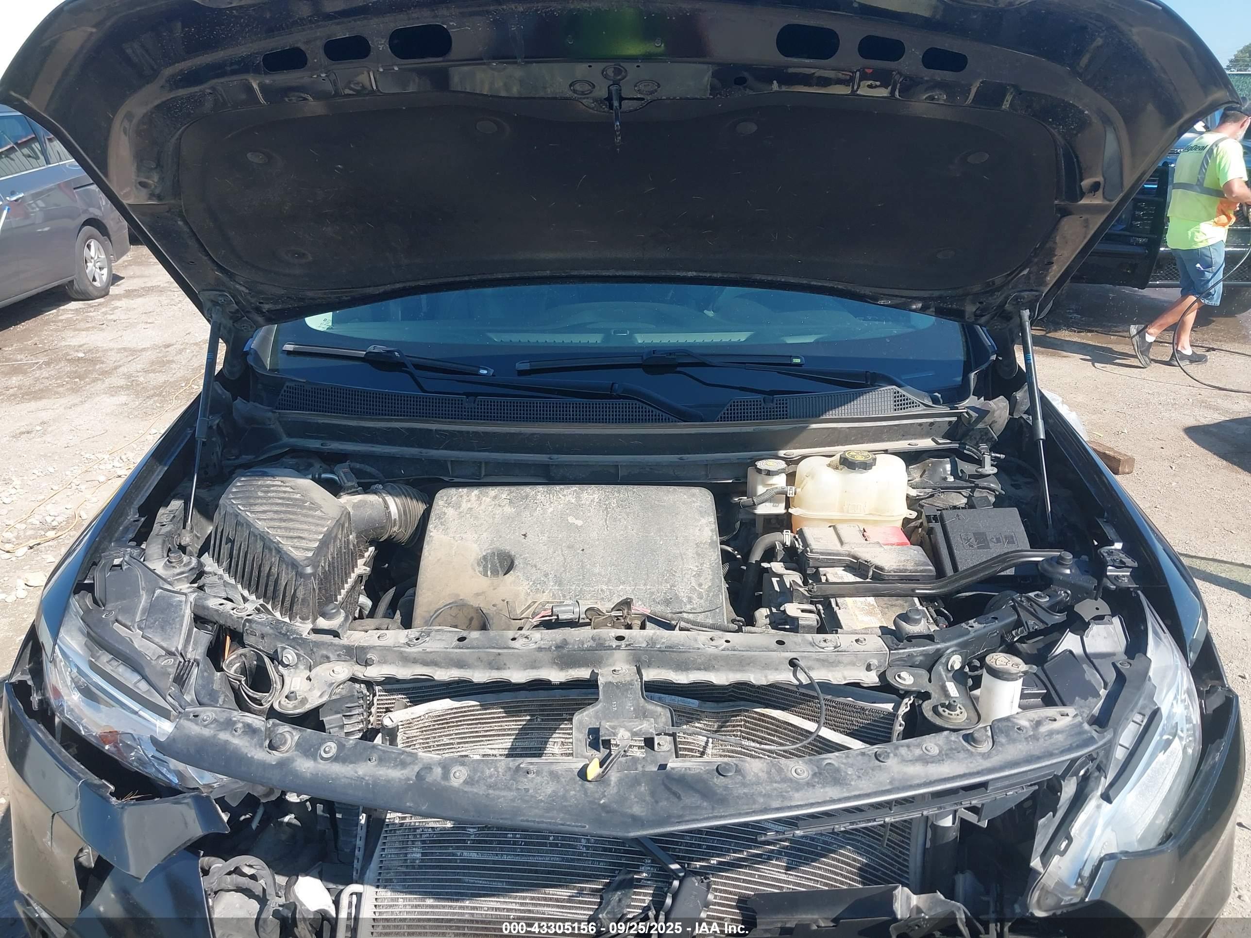 CHEVROLET TRAVERSE image 10