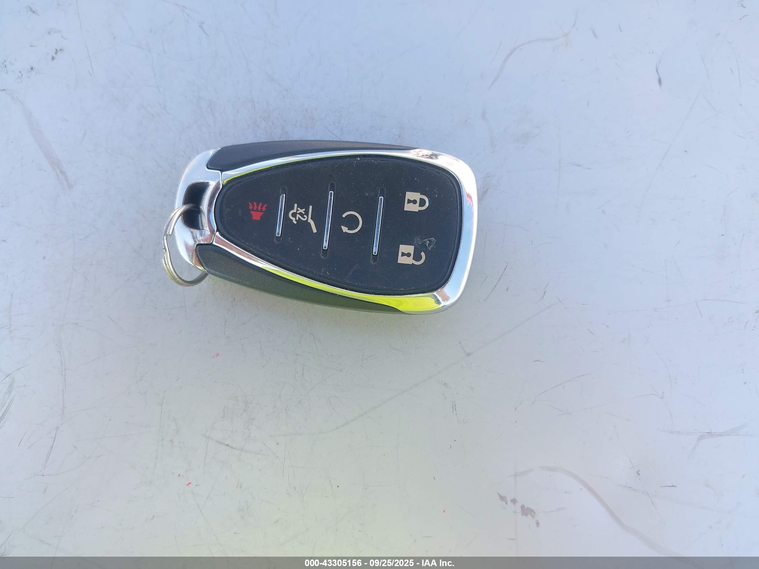 CHEVROLET TRAVERSE image 11