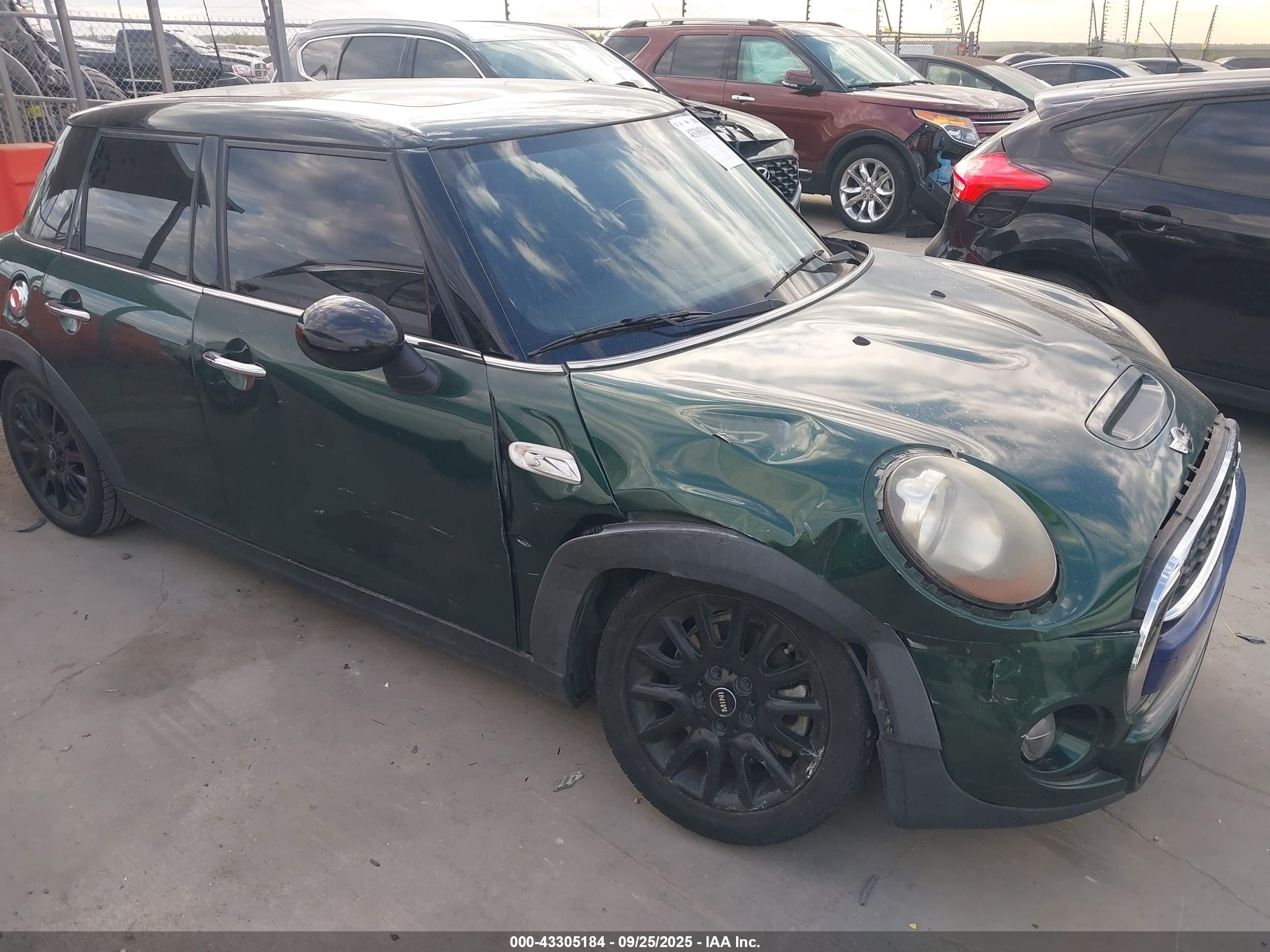 MINI HARDTOP image 6