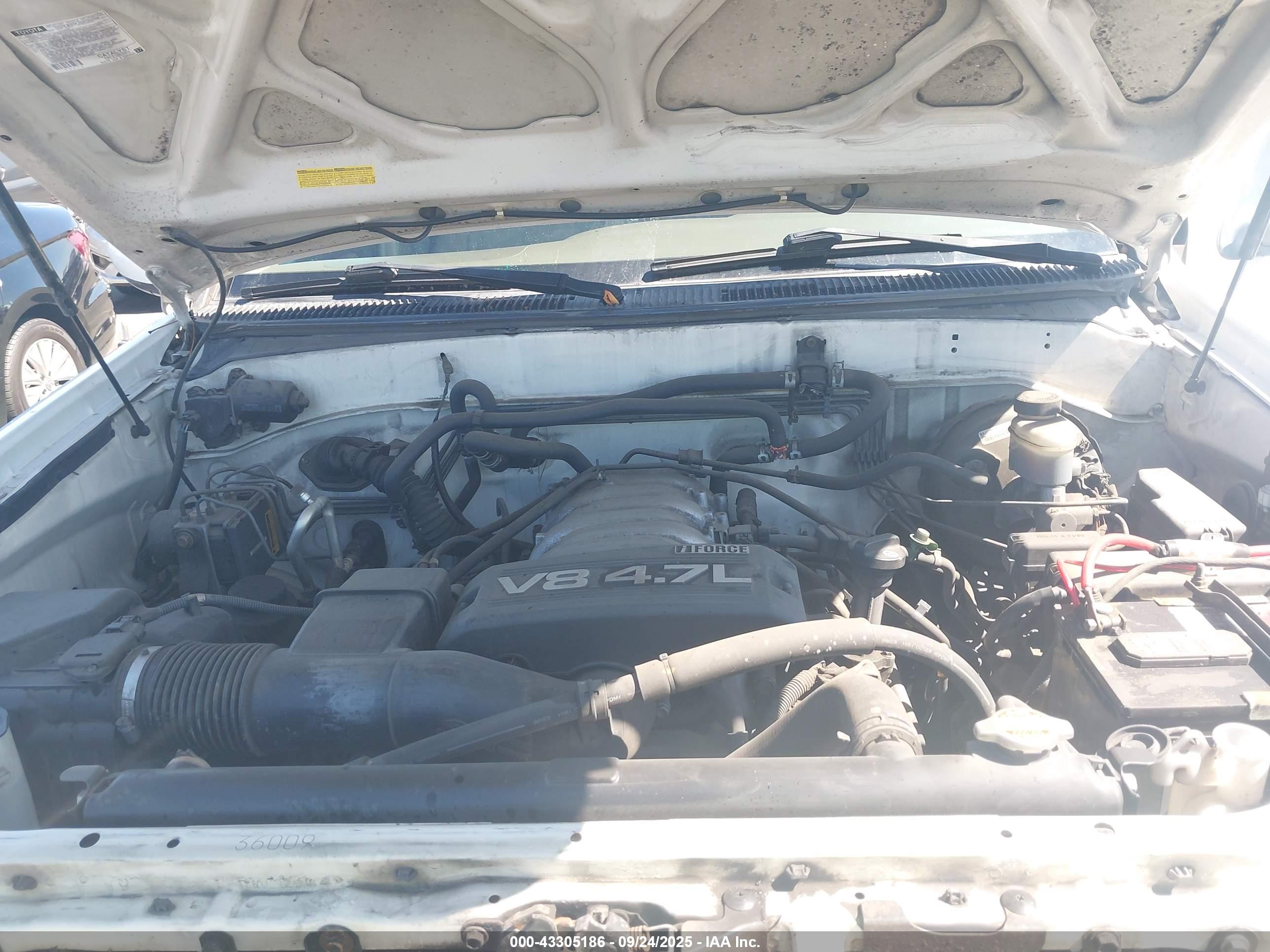 TOYOTA SEQUOIA image 10