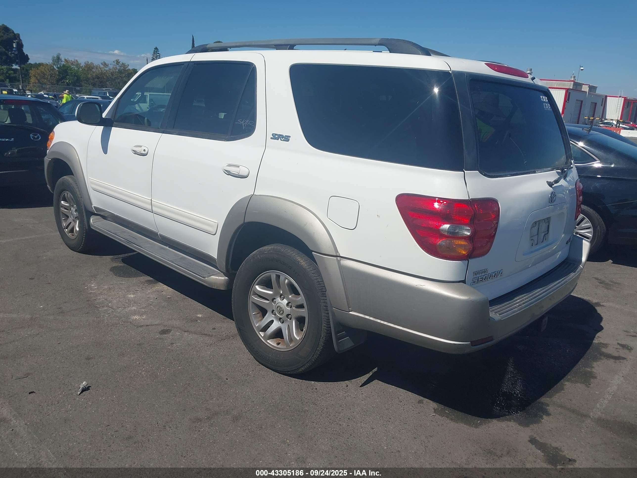 TOYOTA SEQUOIA image 3