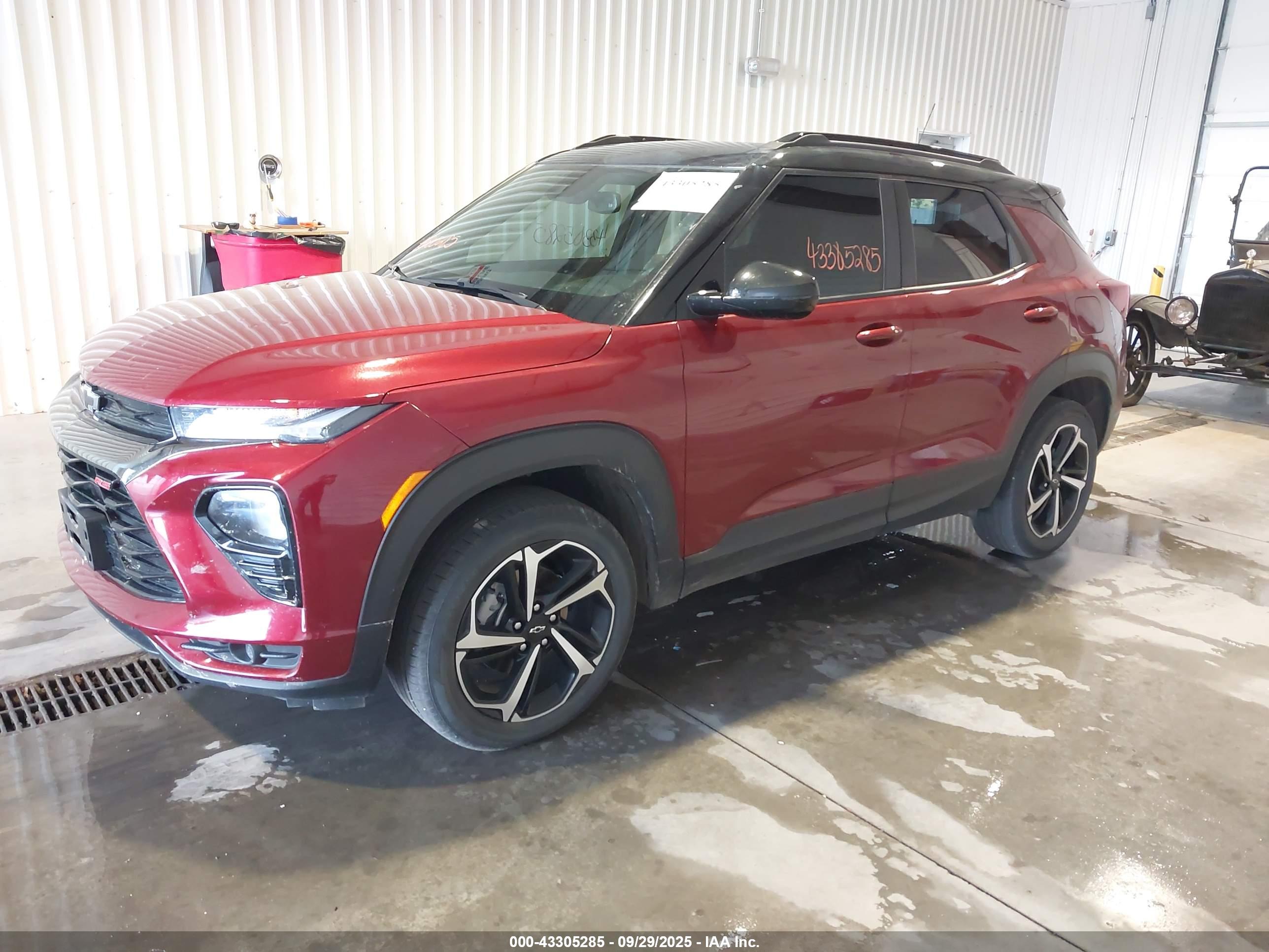 CHEVROLET TRAILBLAZER image 2