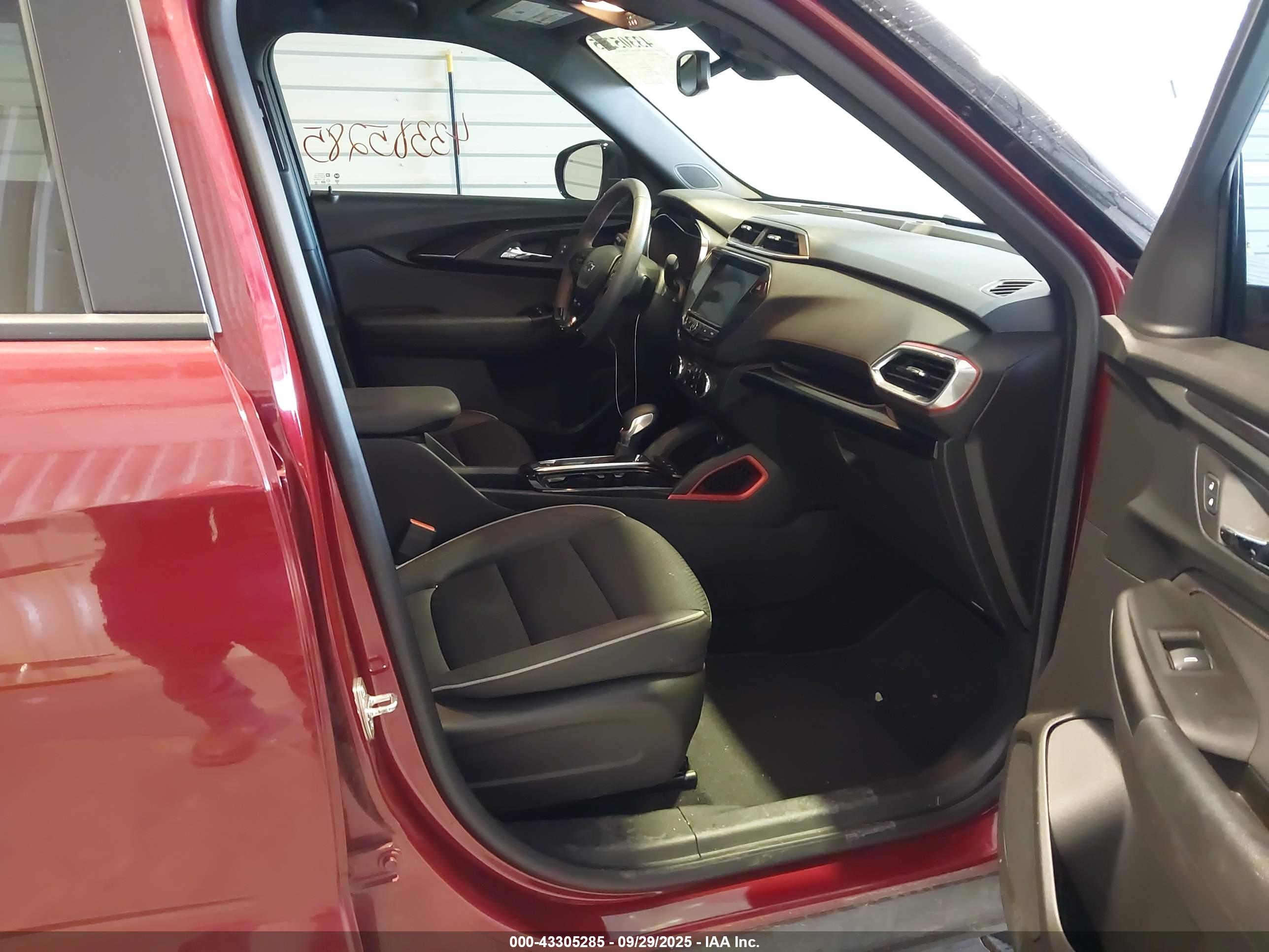 CHEVROLET TRAILBLAZER image 5