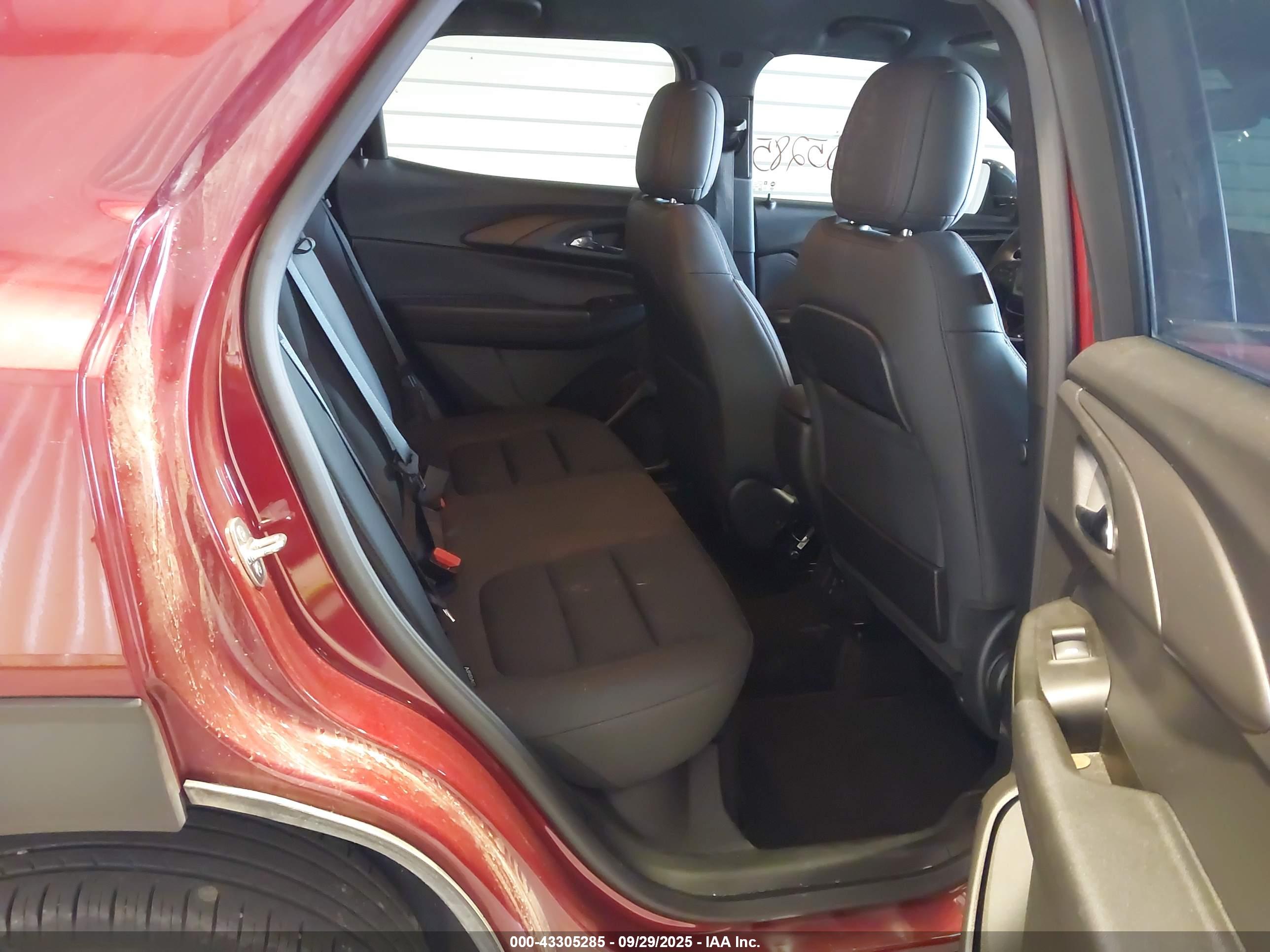 CHEVROLET TRAILBLAZER image 8