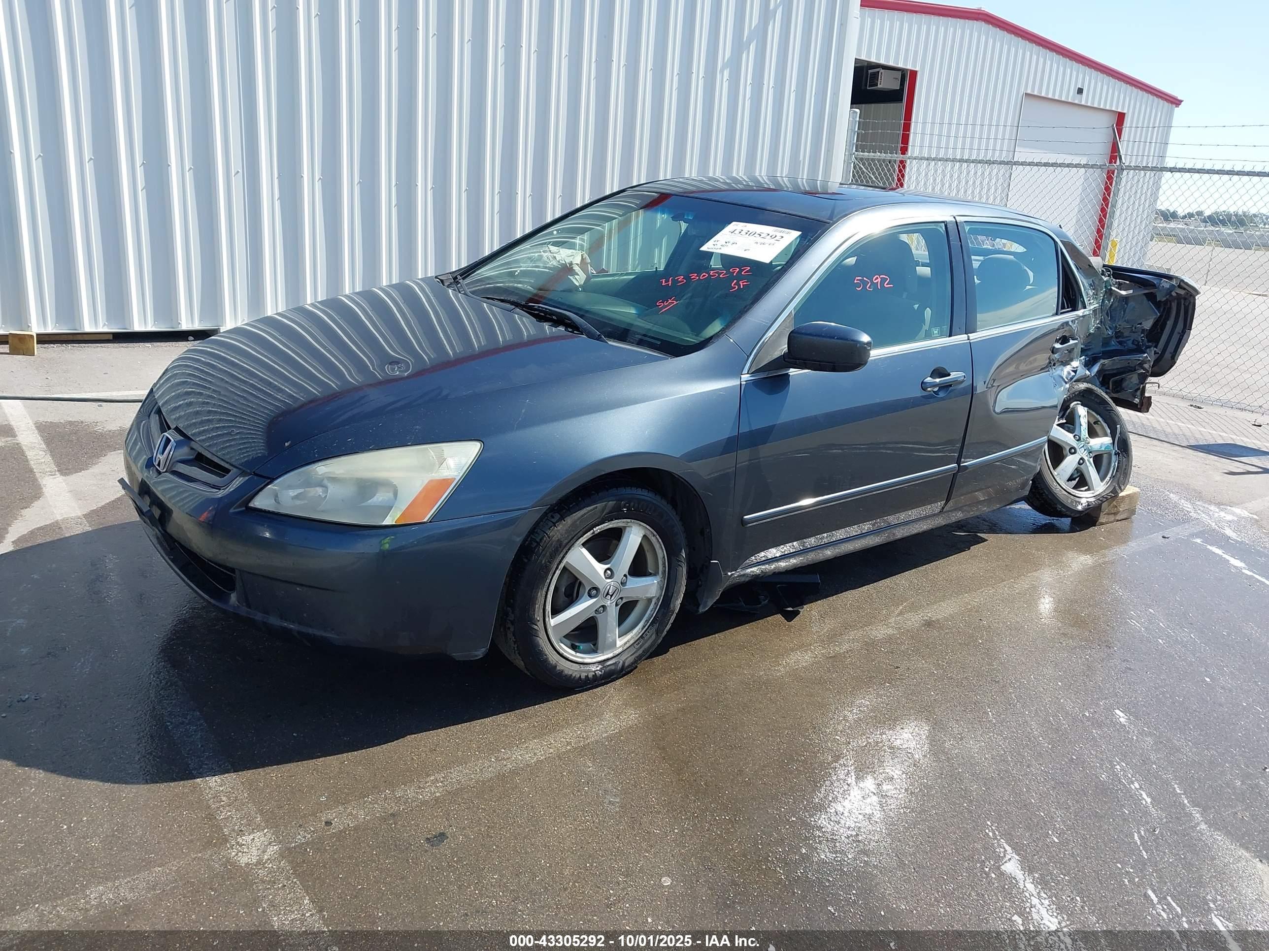 HONDA ACCORD image 2