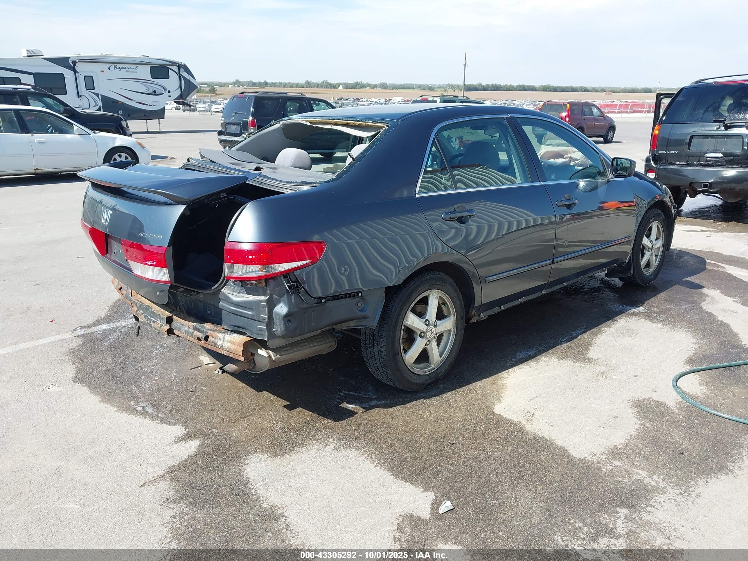 HONDA ACCORD image 4