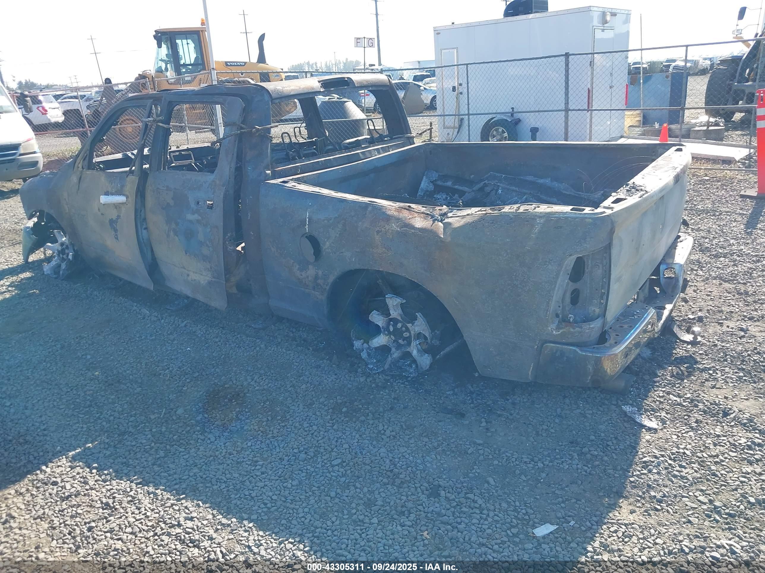 RAM 1500 image 3