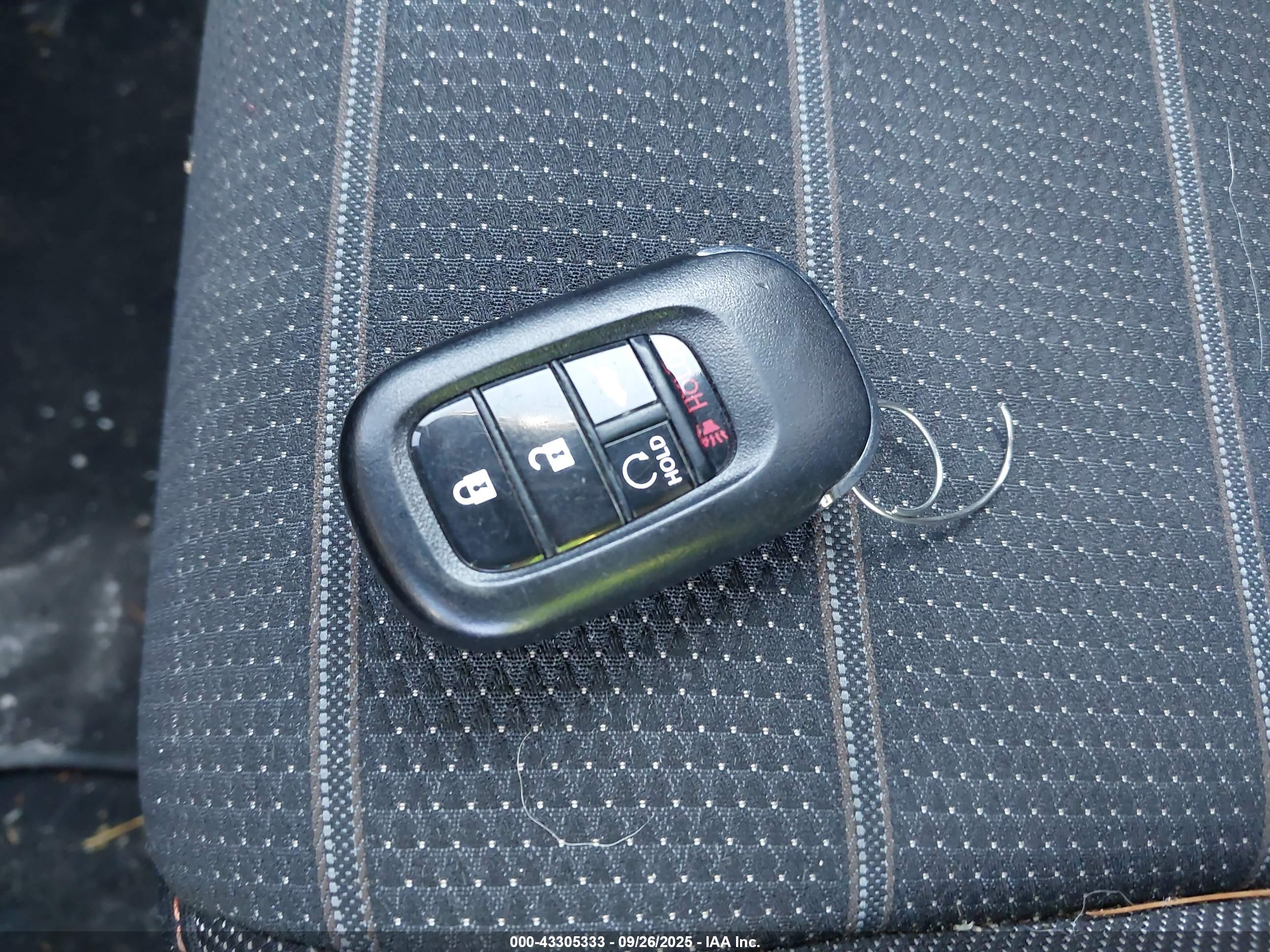 HONDA CR-V image 11