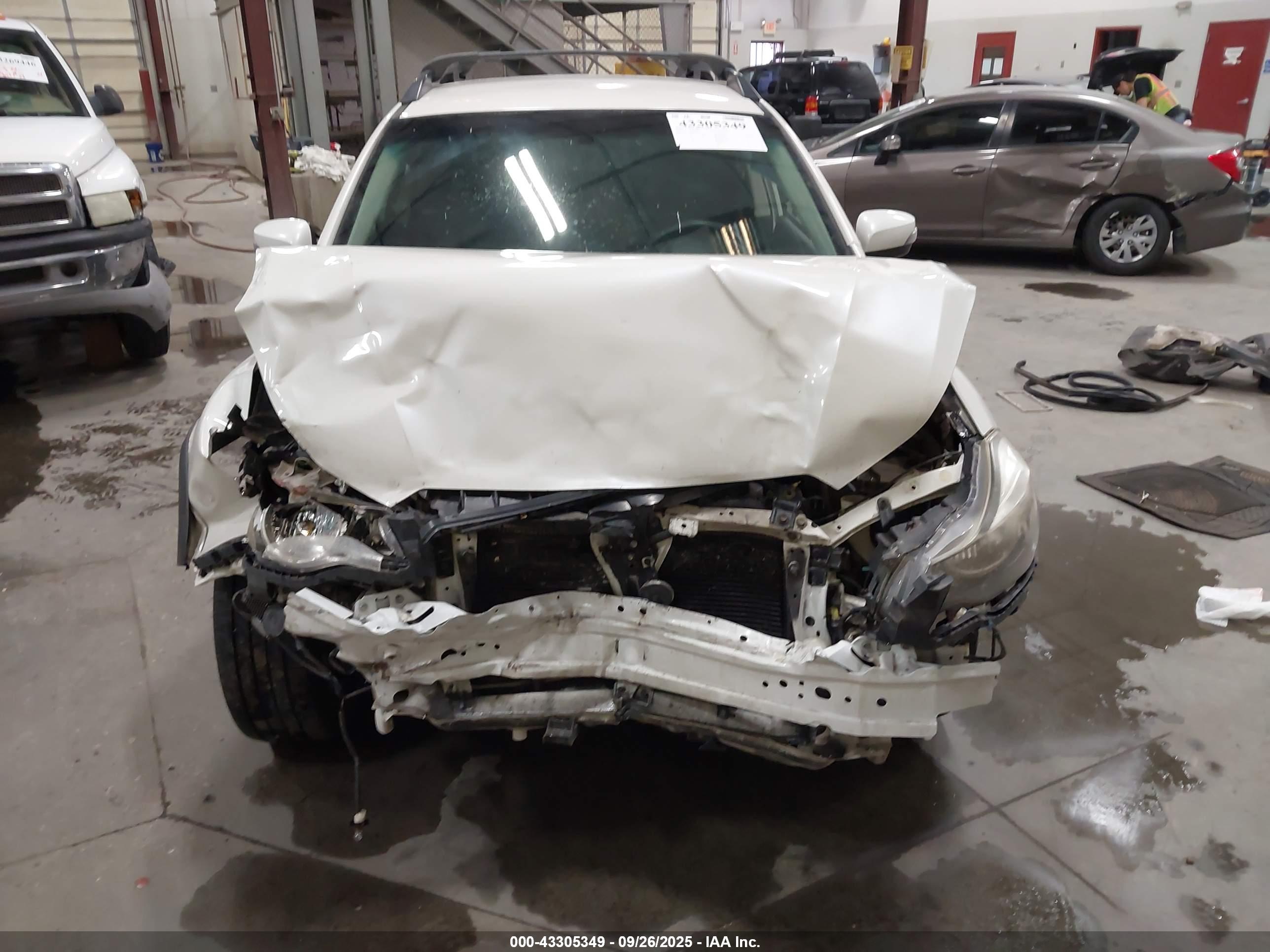 SUBARU XV image 6