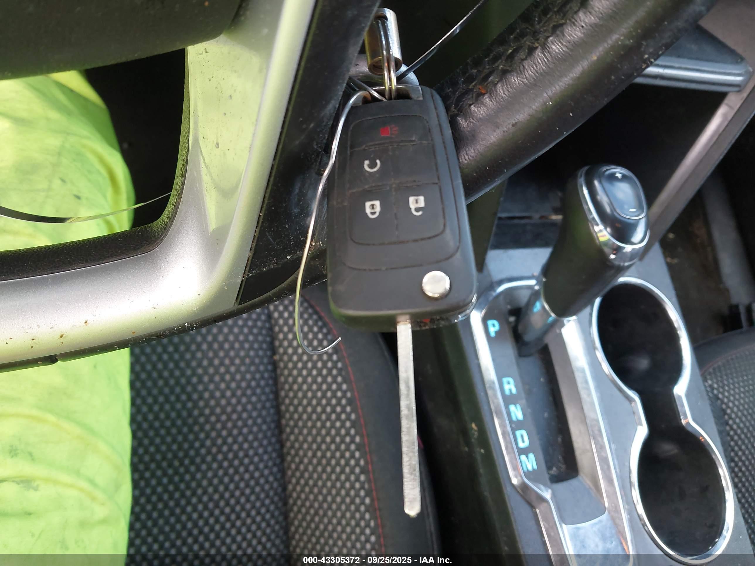 CHEVROLET EQUINOX image 11