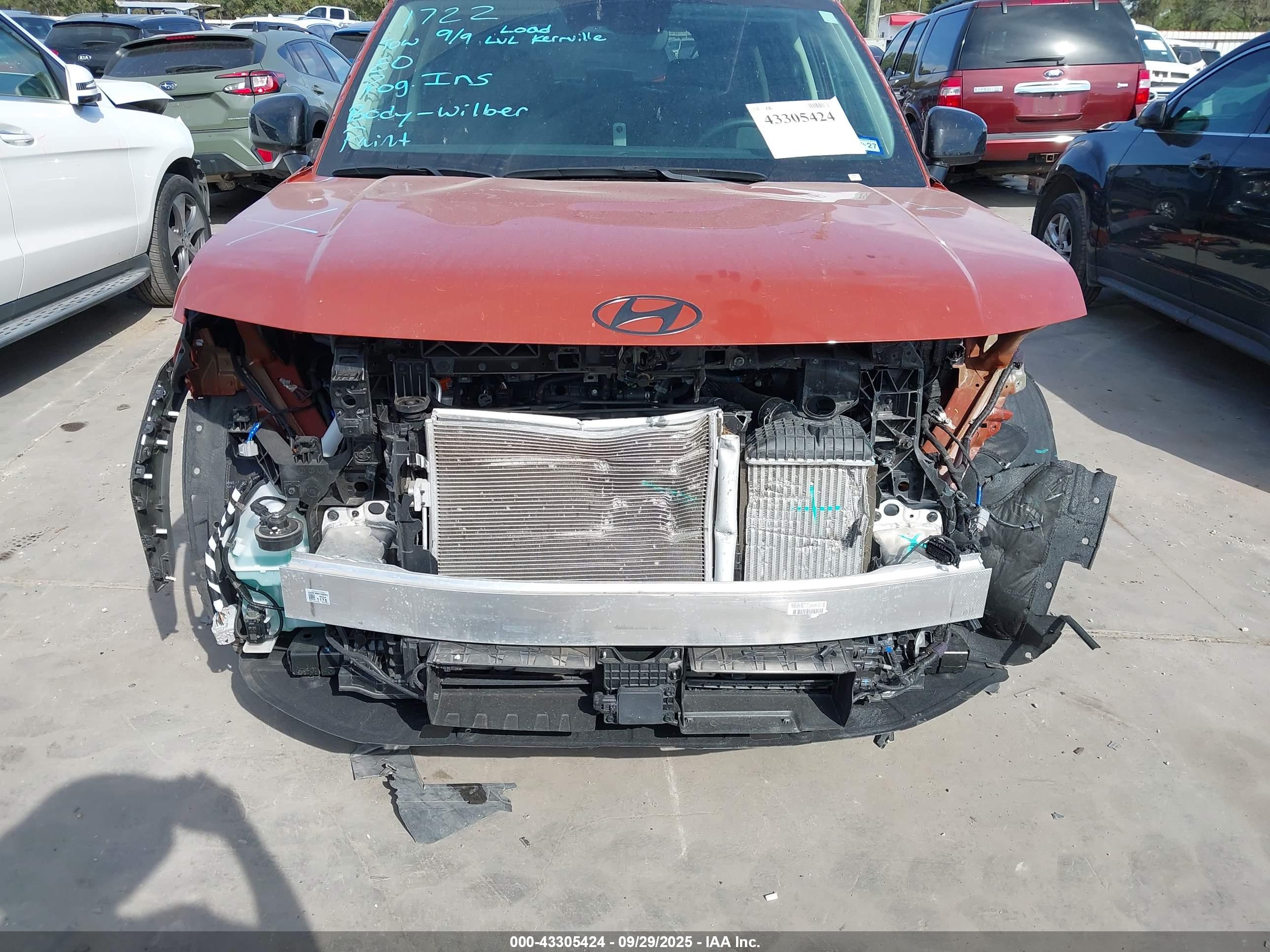 HYUNDAI SANTA image 6