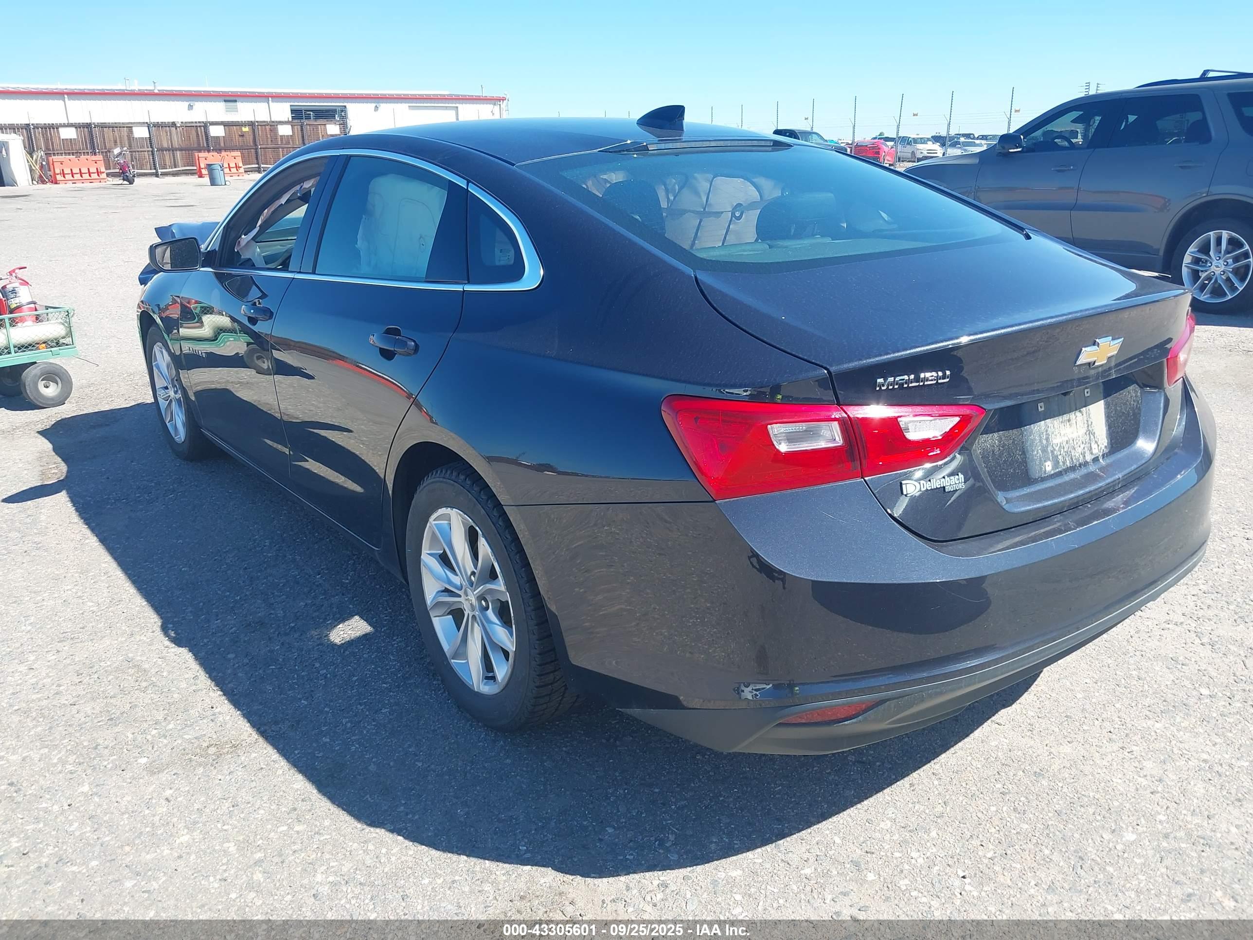 CHEVROLET MALIBU image 3
