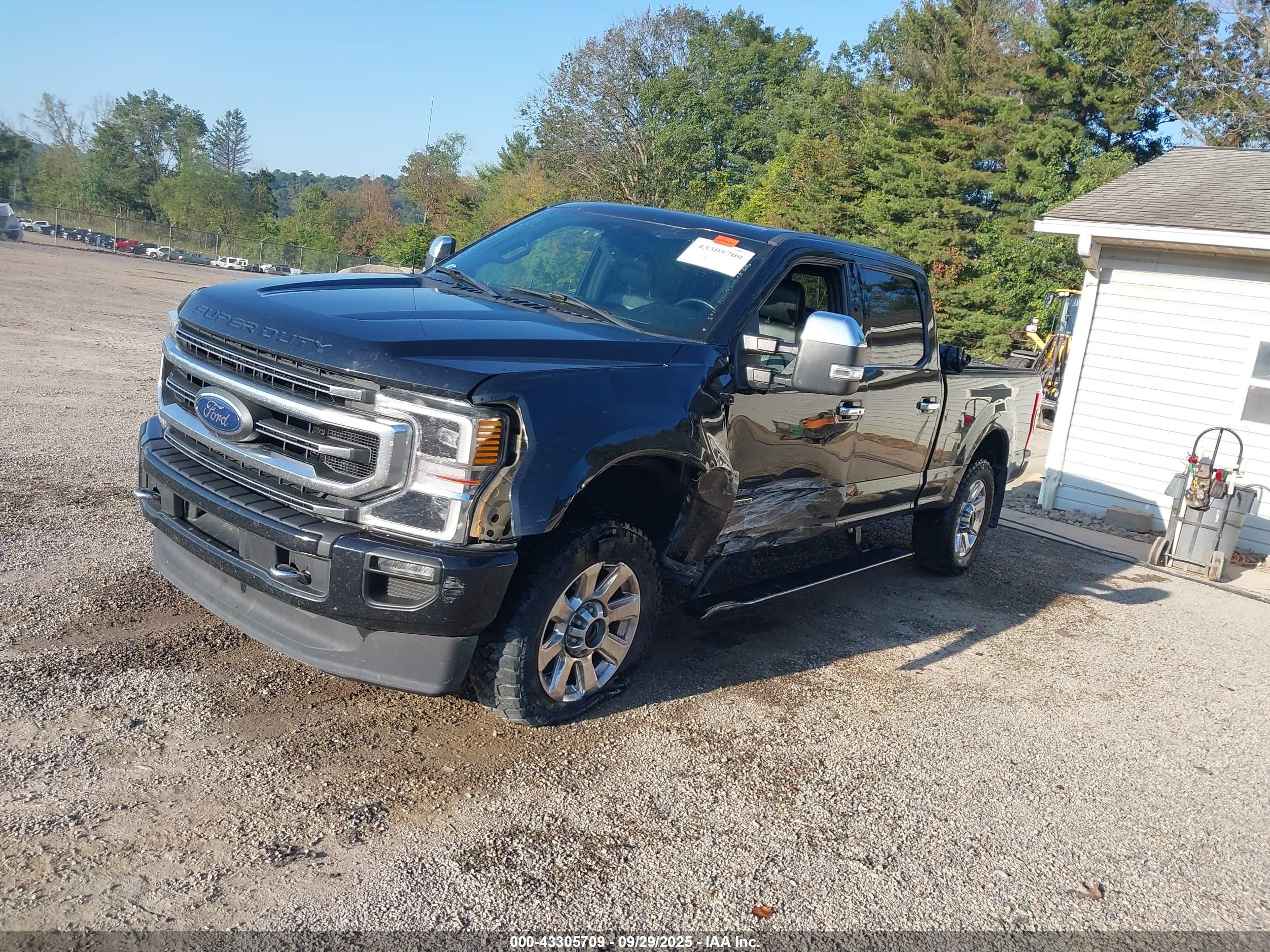 FORD F-250 image 2