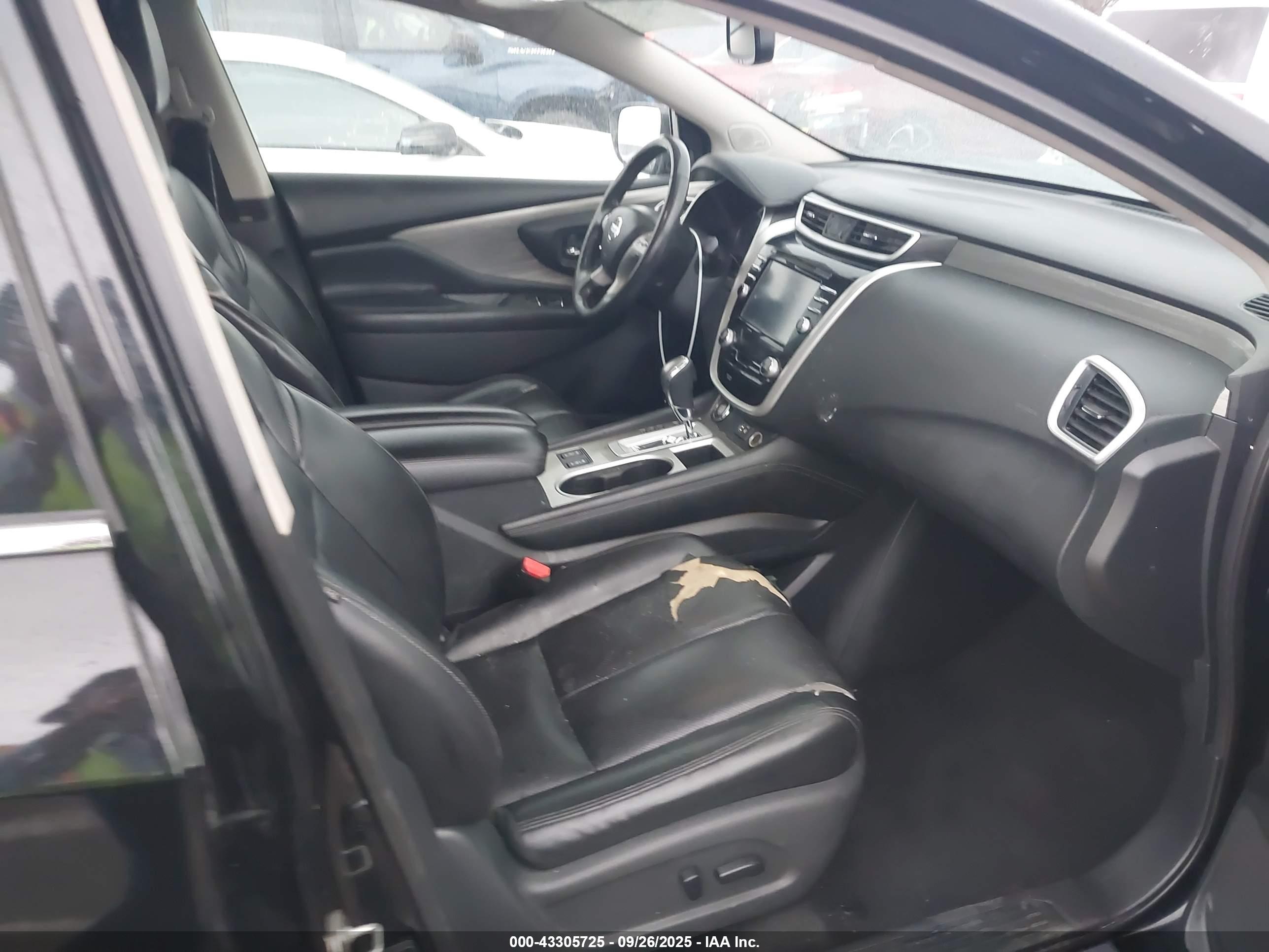NISSAN MURANO image 5
