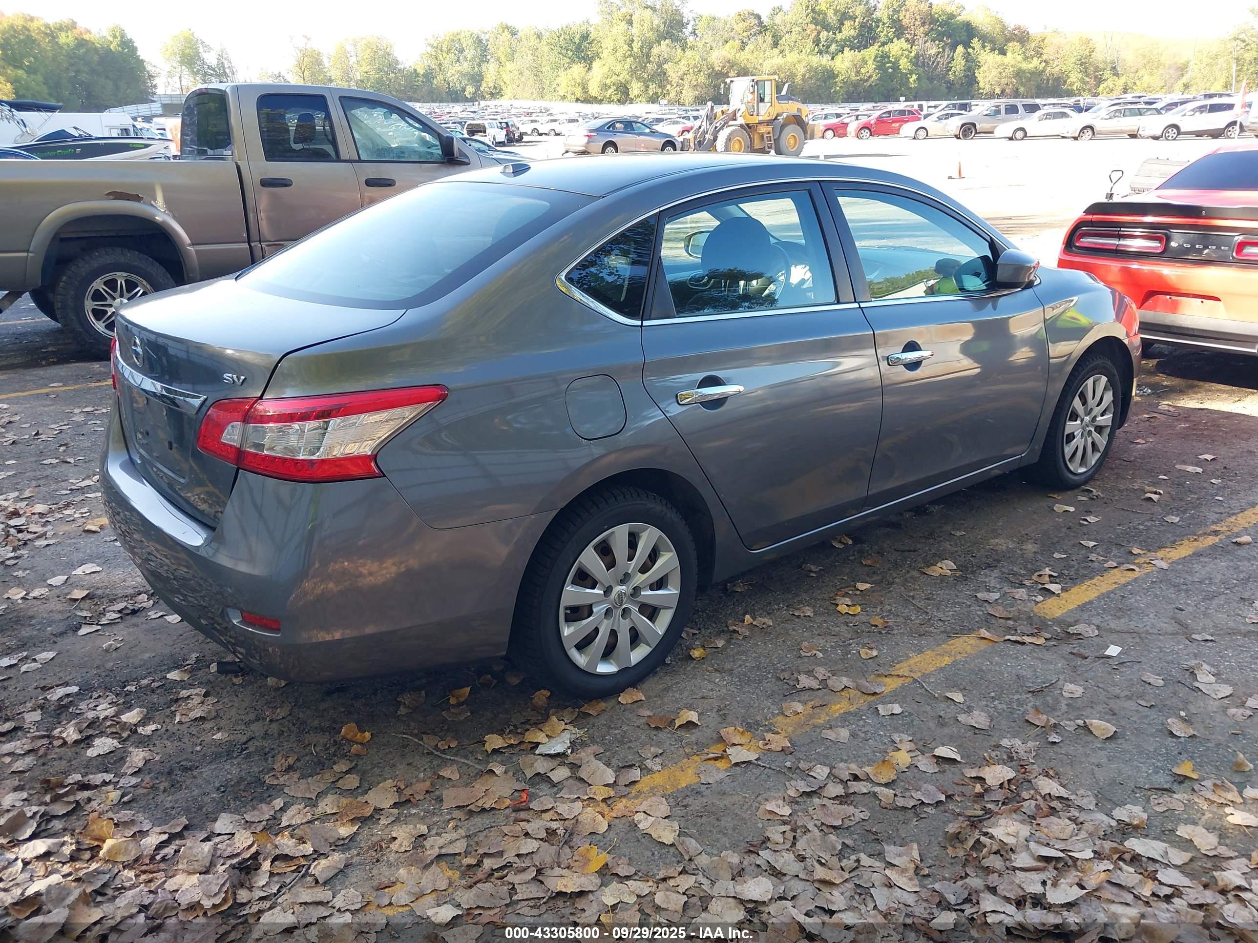 NISSAN SENTRA image 4