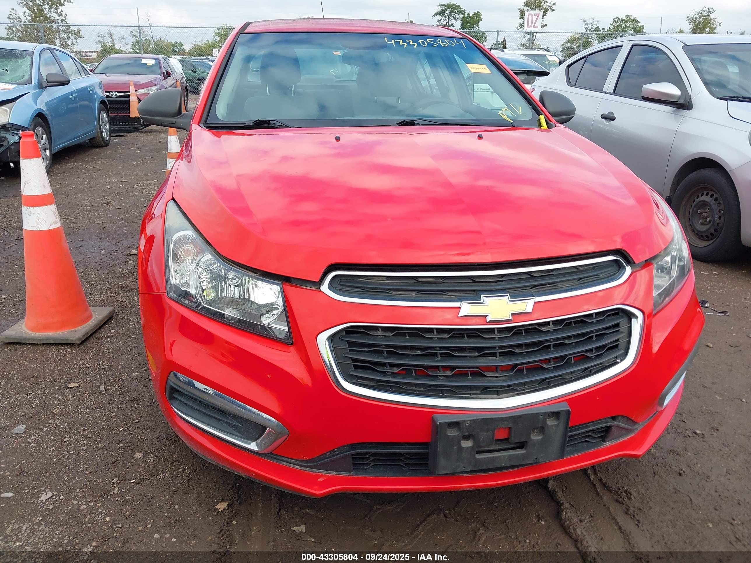 CHEVROLET CRUZE image 6
