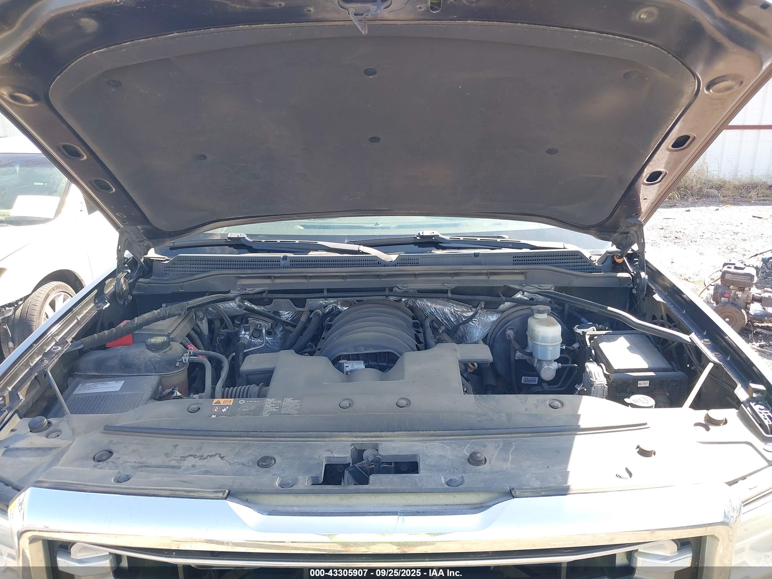 GMC SIERRA image 10