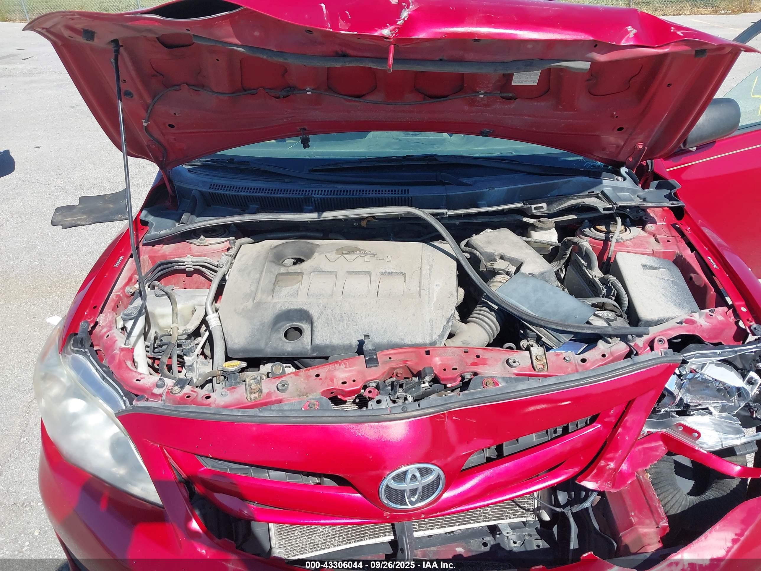 TOYOTA COROLLA image 10