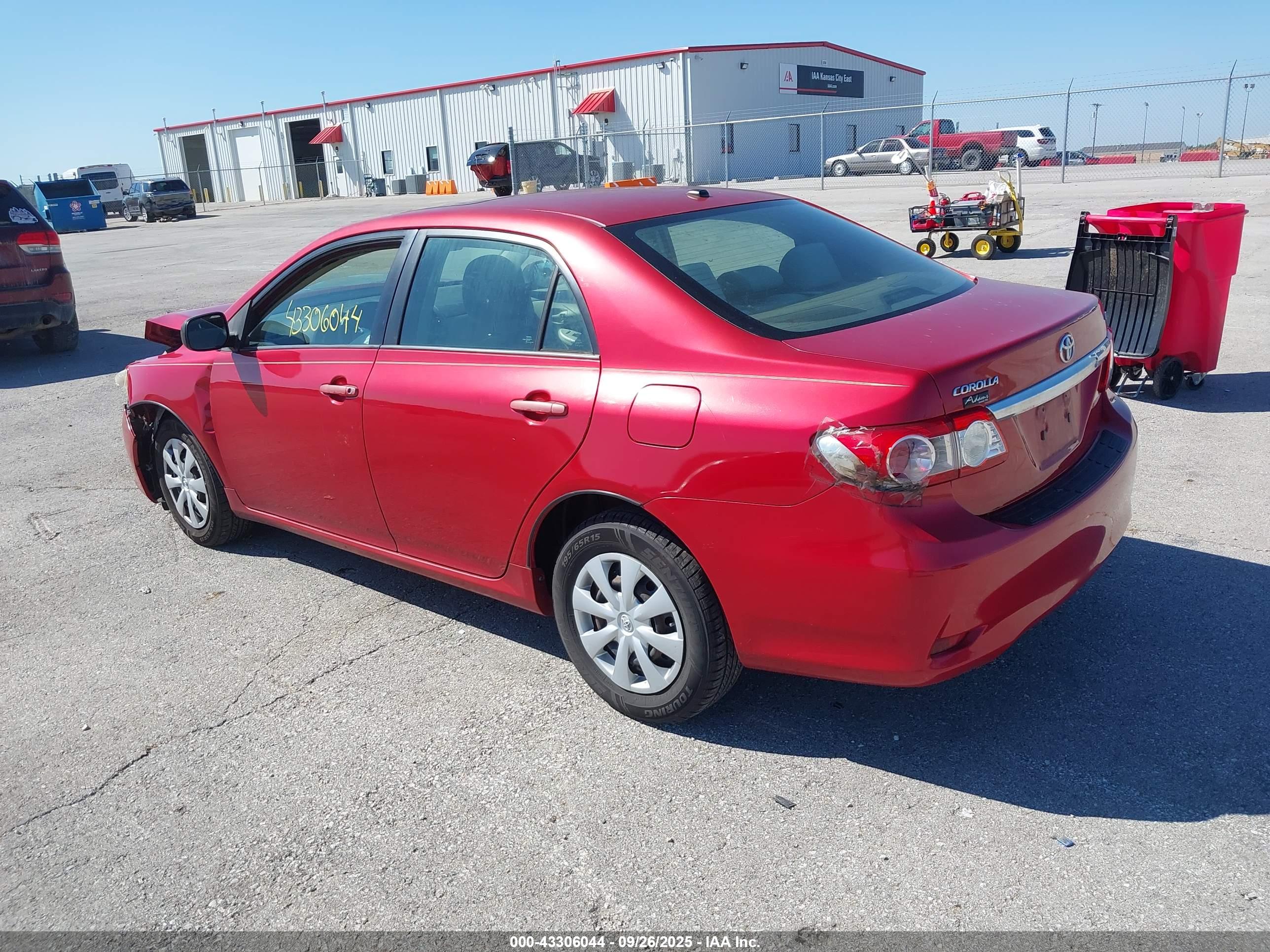TOYOTA COROLLA image 3