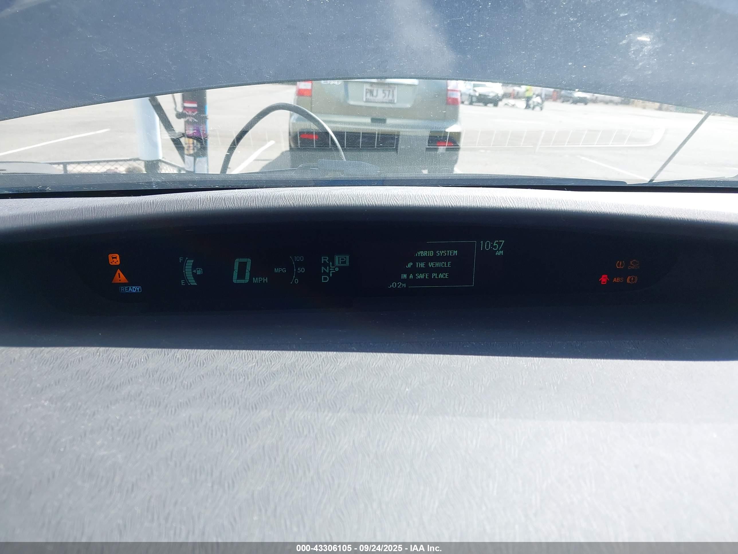 TOYOTA PRIUS image 7