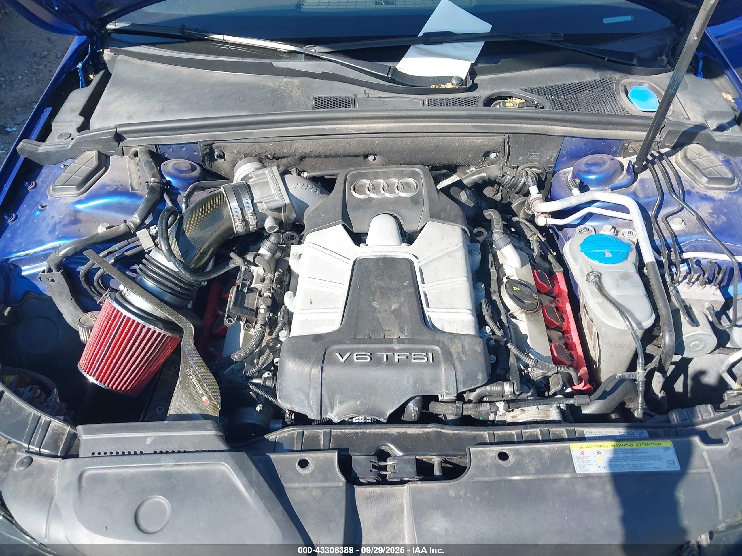 AUDI S4 image 10