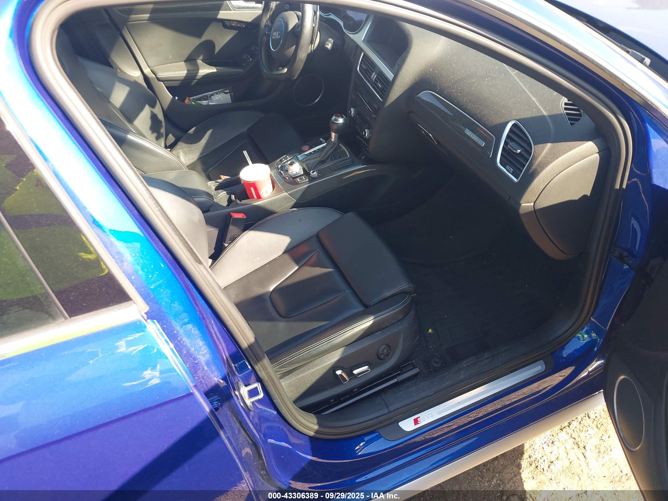 AUDI S4 image 5
