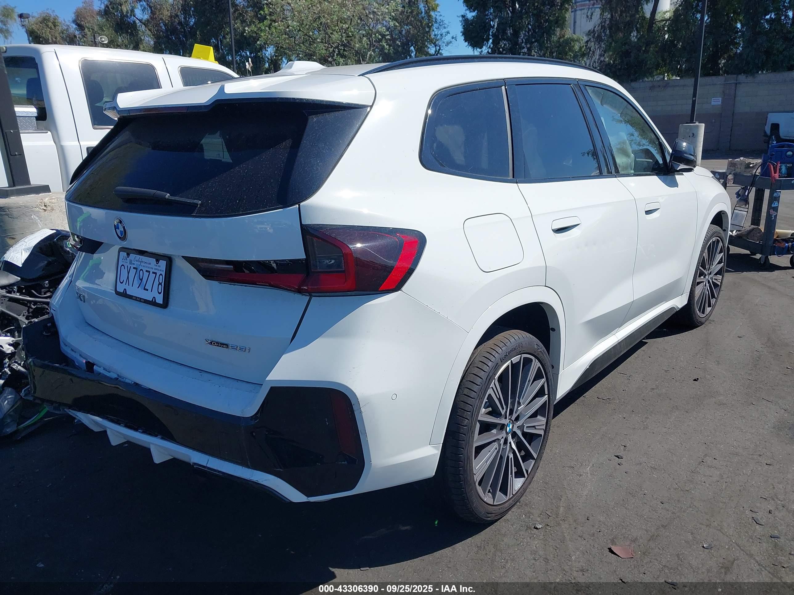 BMW X1 image 4