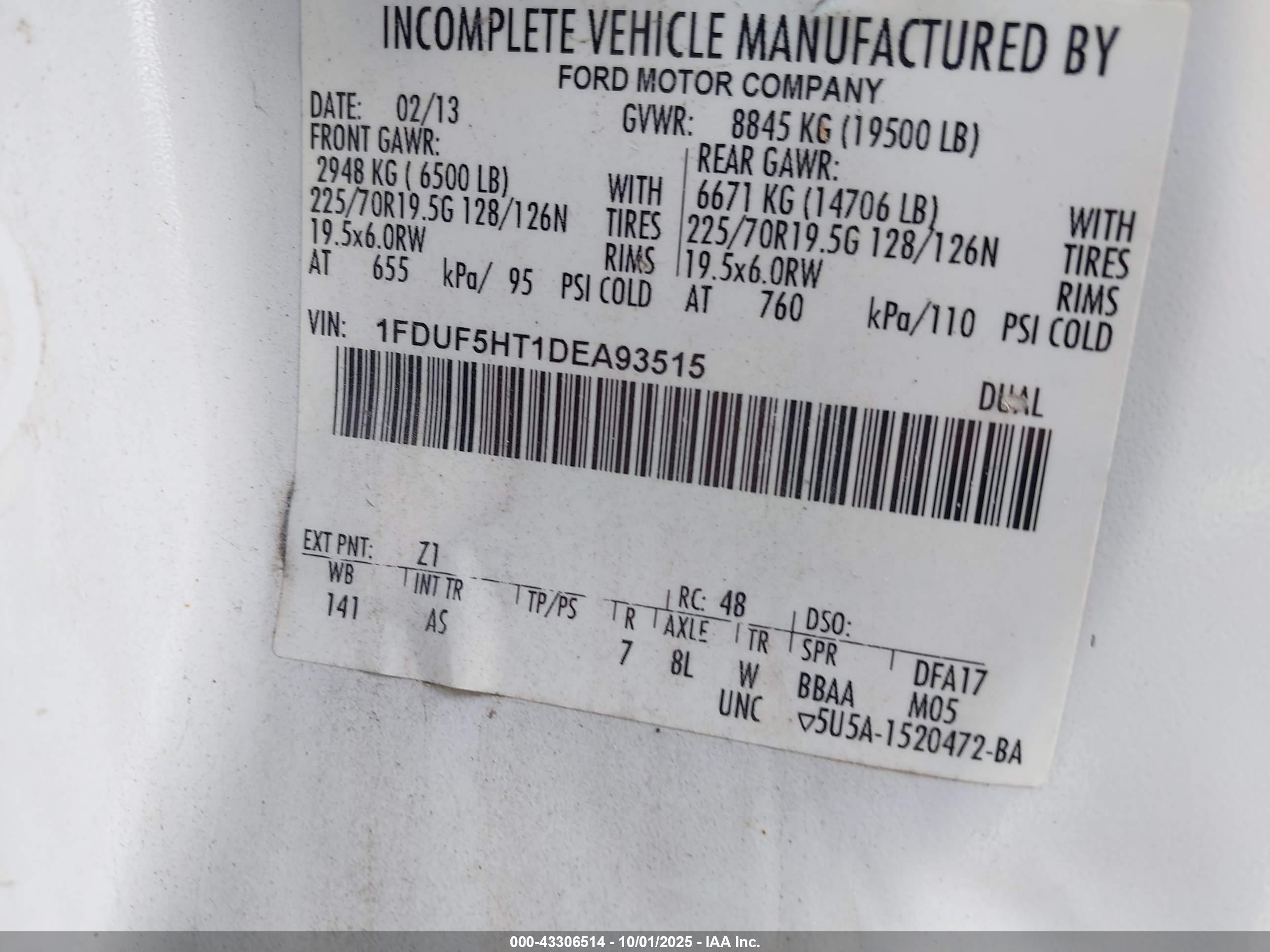 FORD F-550 image 9