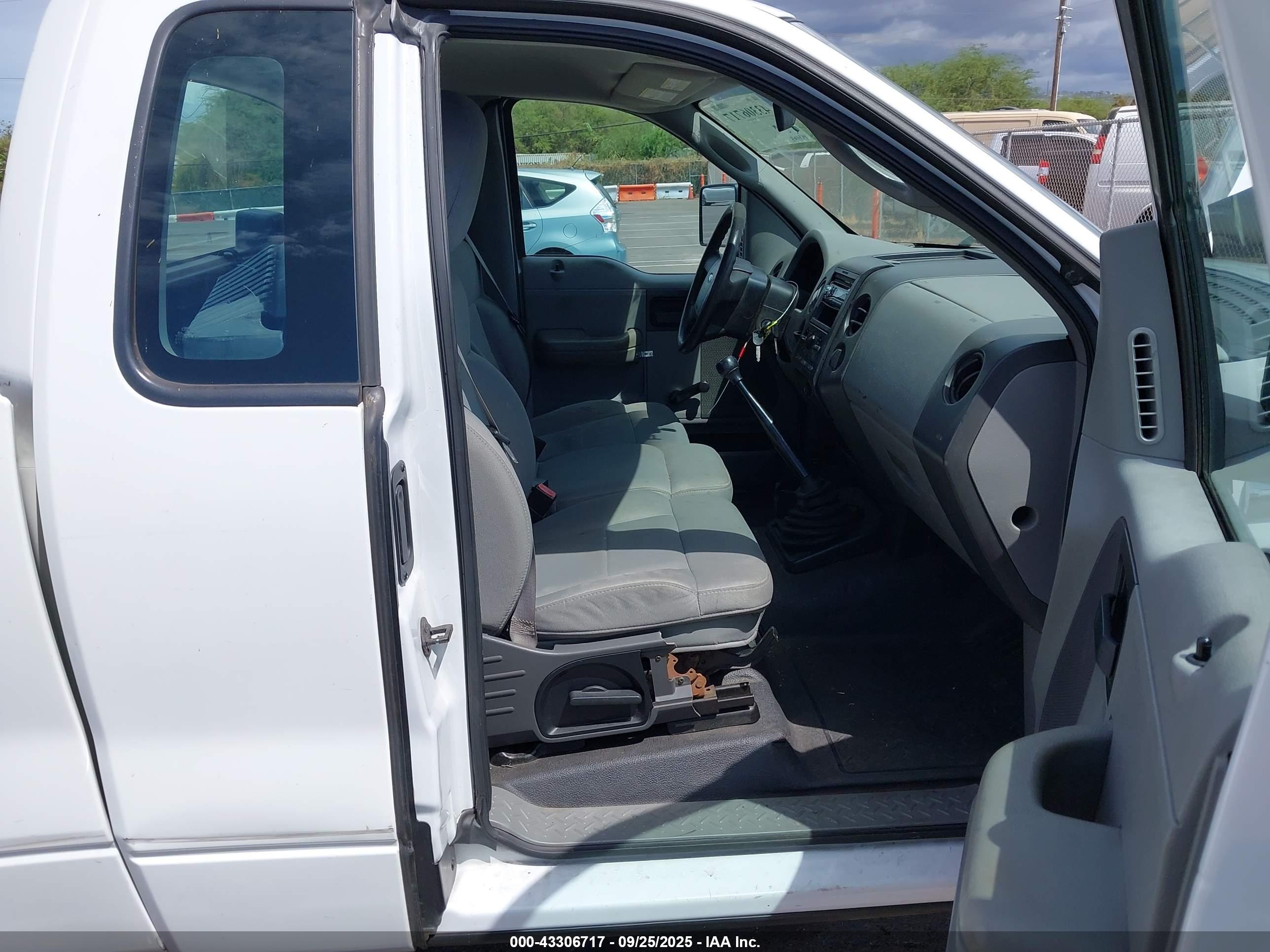 FORD F-150 image 5