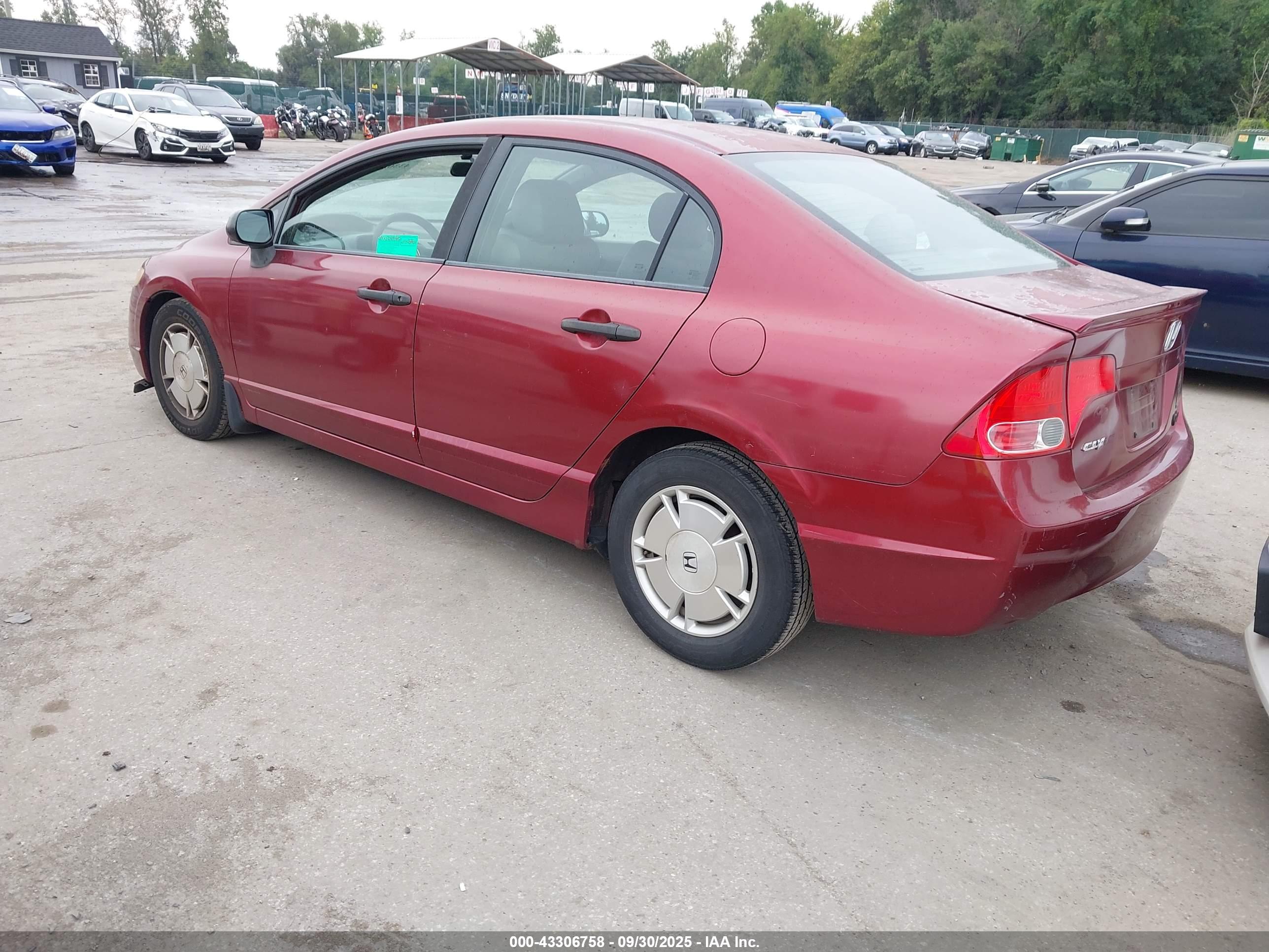 HONDA CIVIC image 3