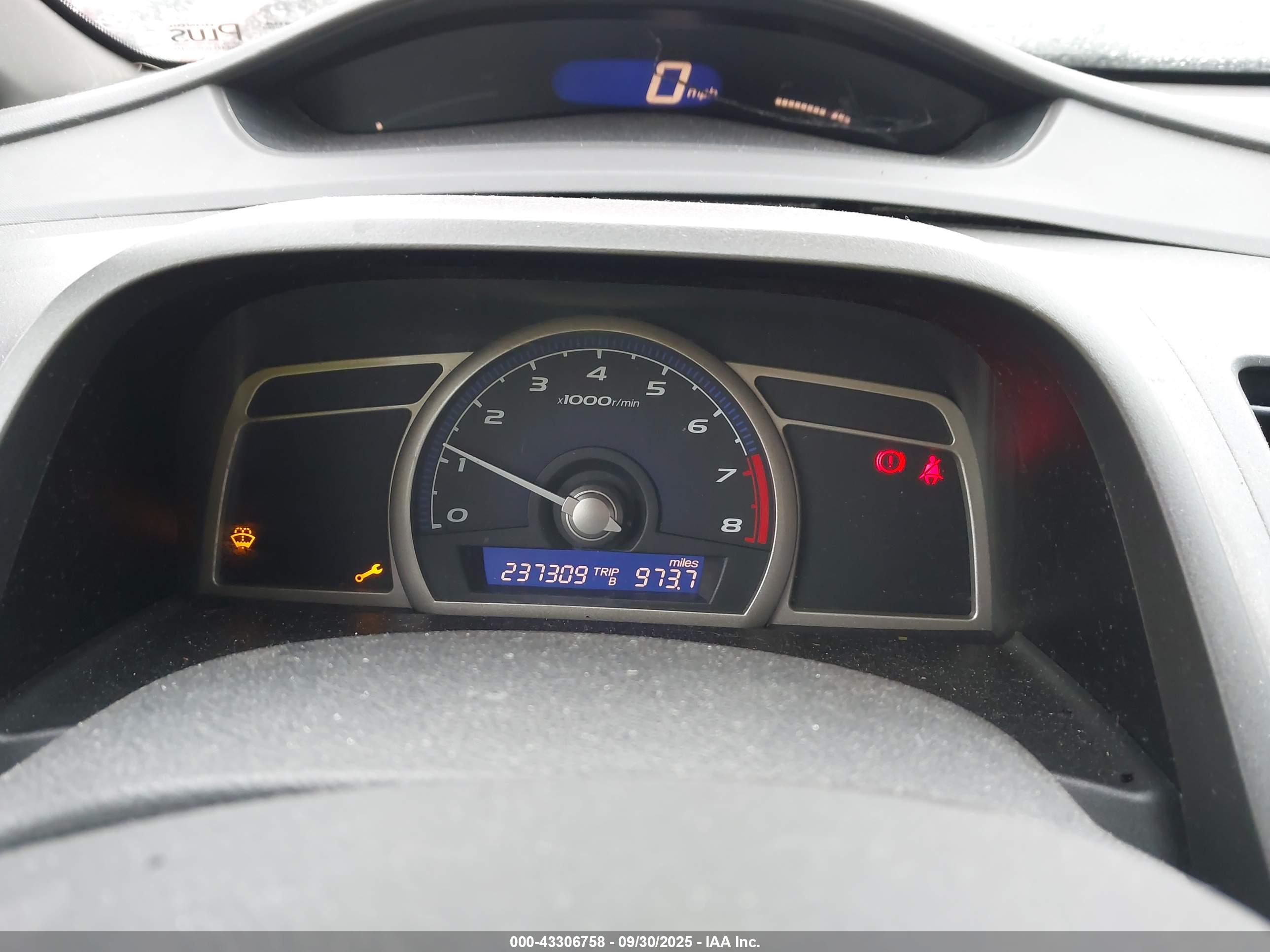 HONDA CIVIC image 7