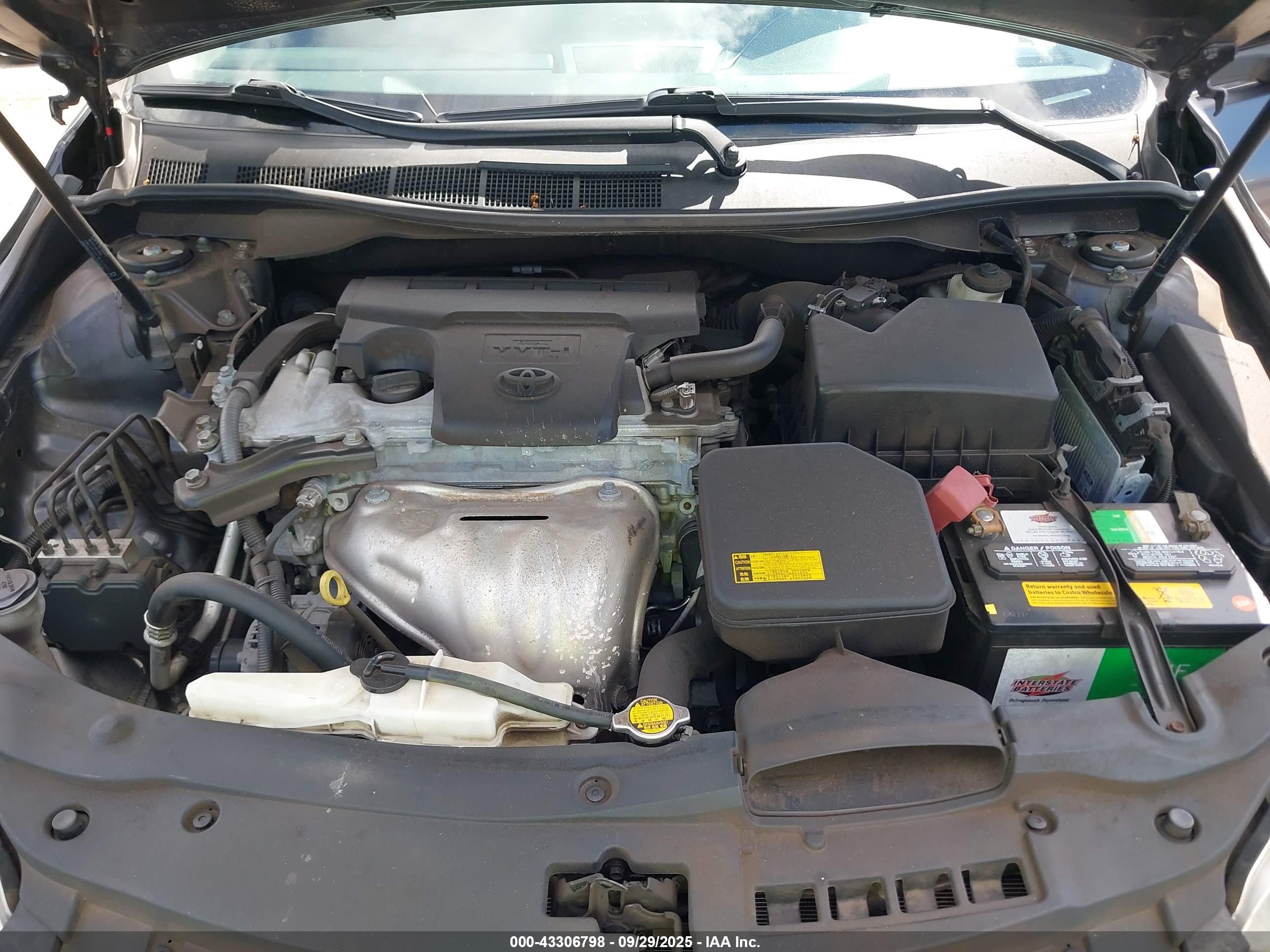 TOYOTA CAMRY image 10