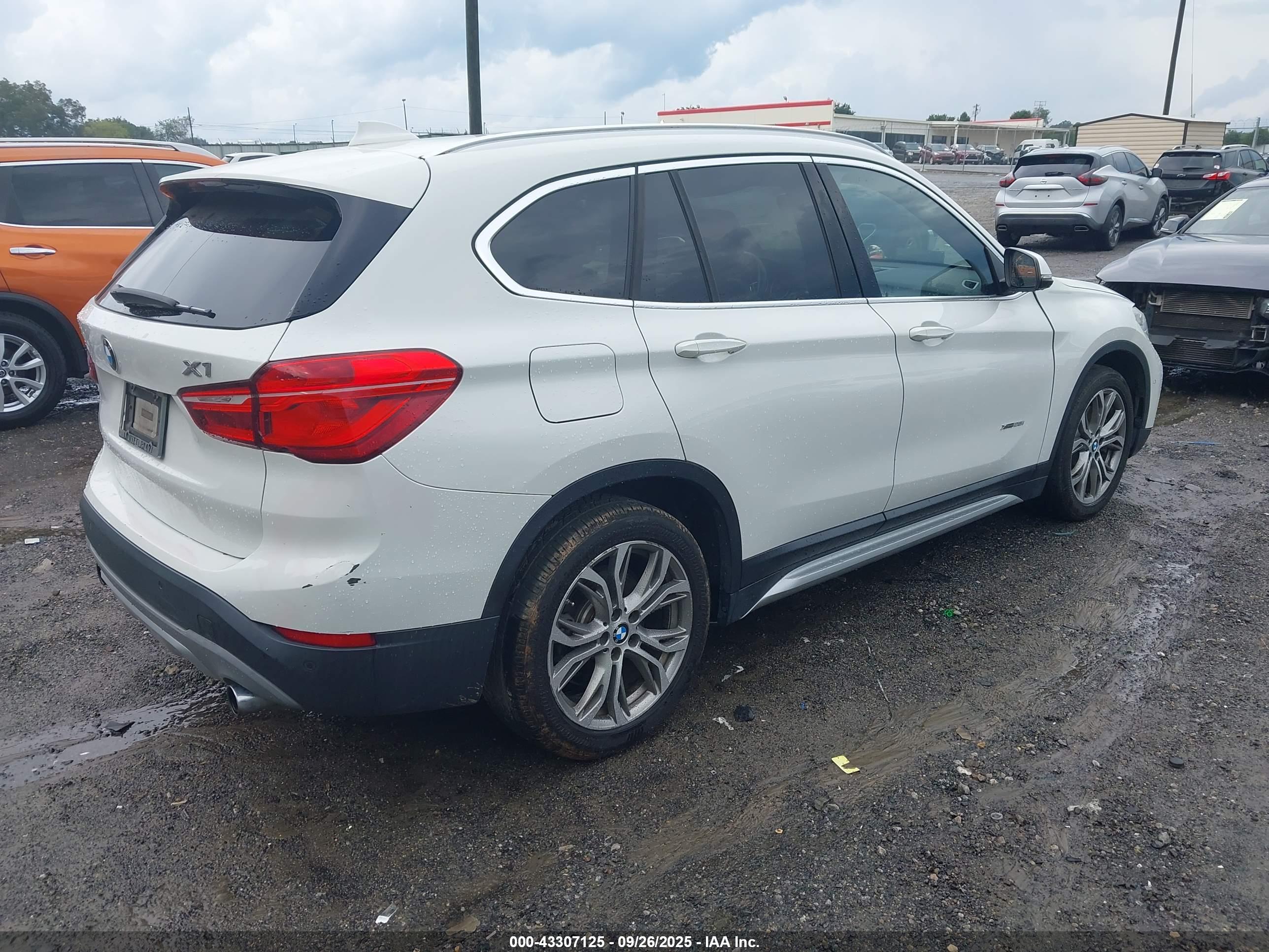 BMW X1 image 4