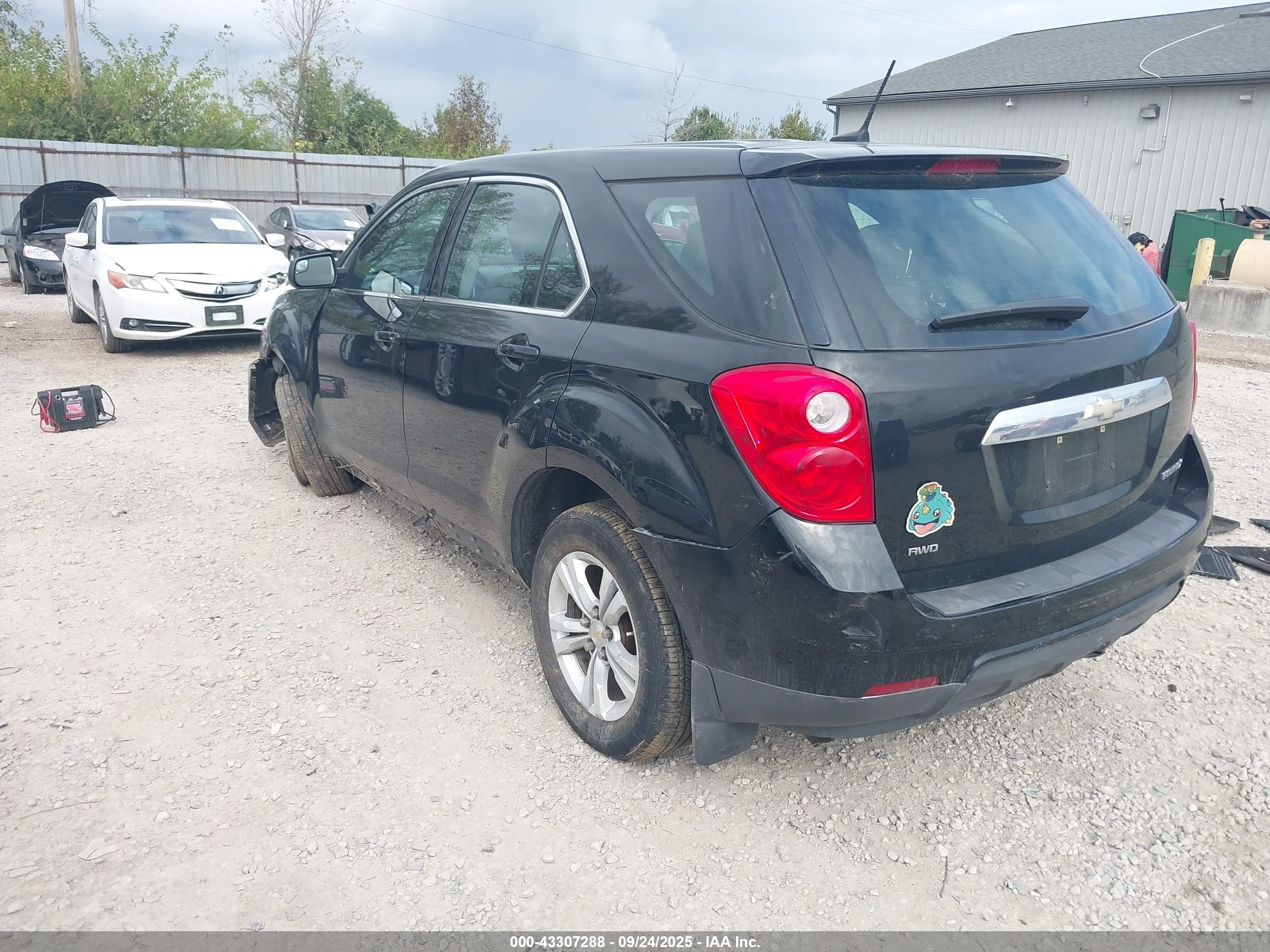 CHEVROLET EQUINOX image 3