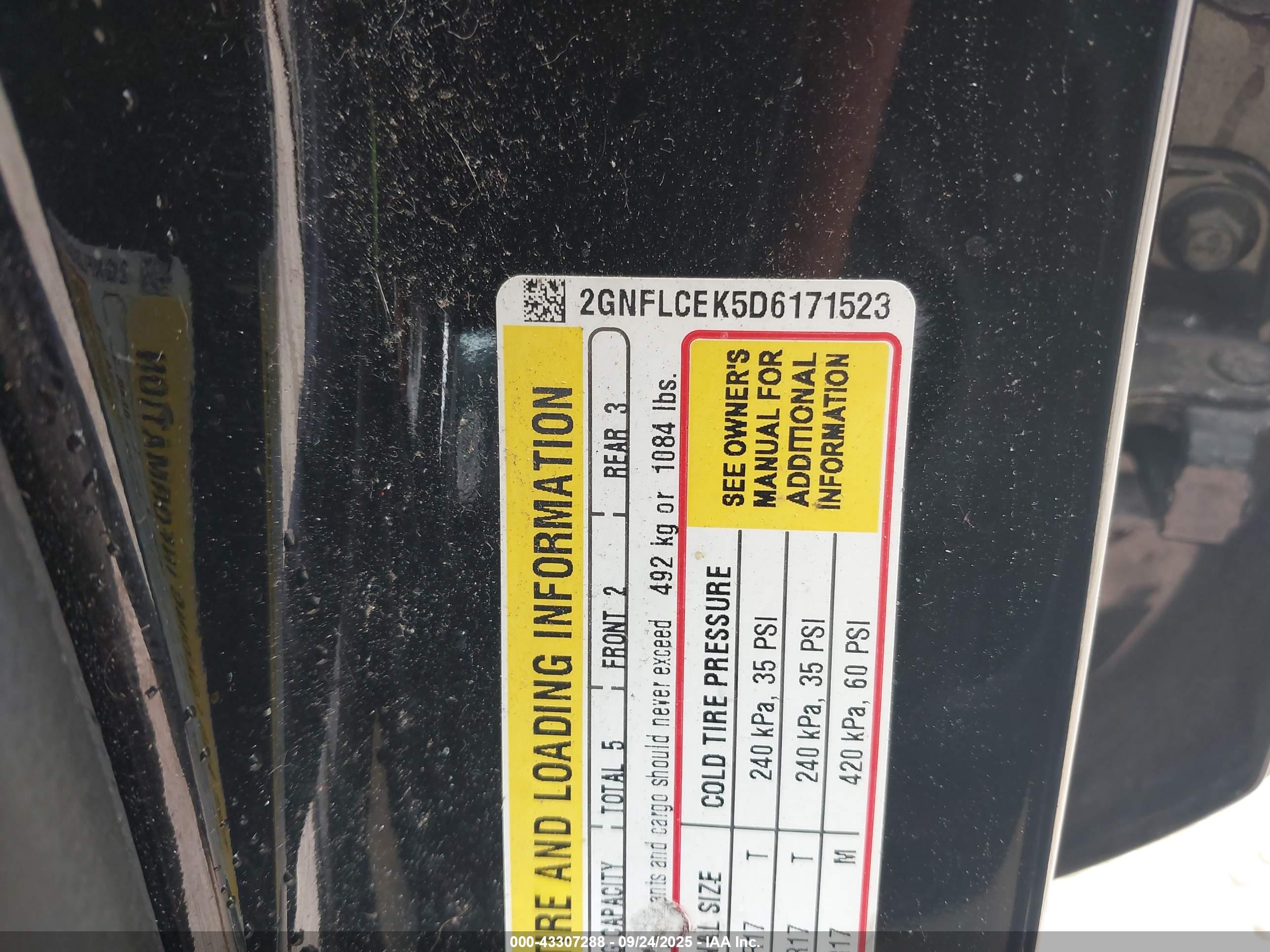 CHEVROLET EQUINOX image 9