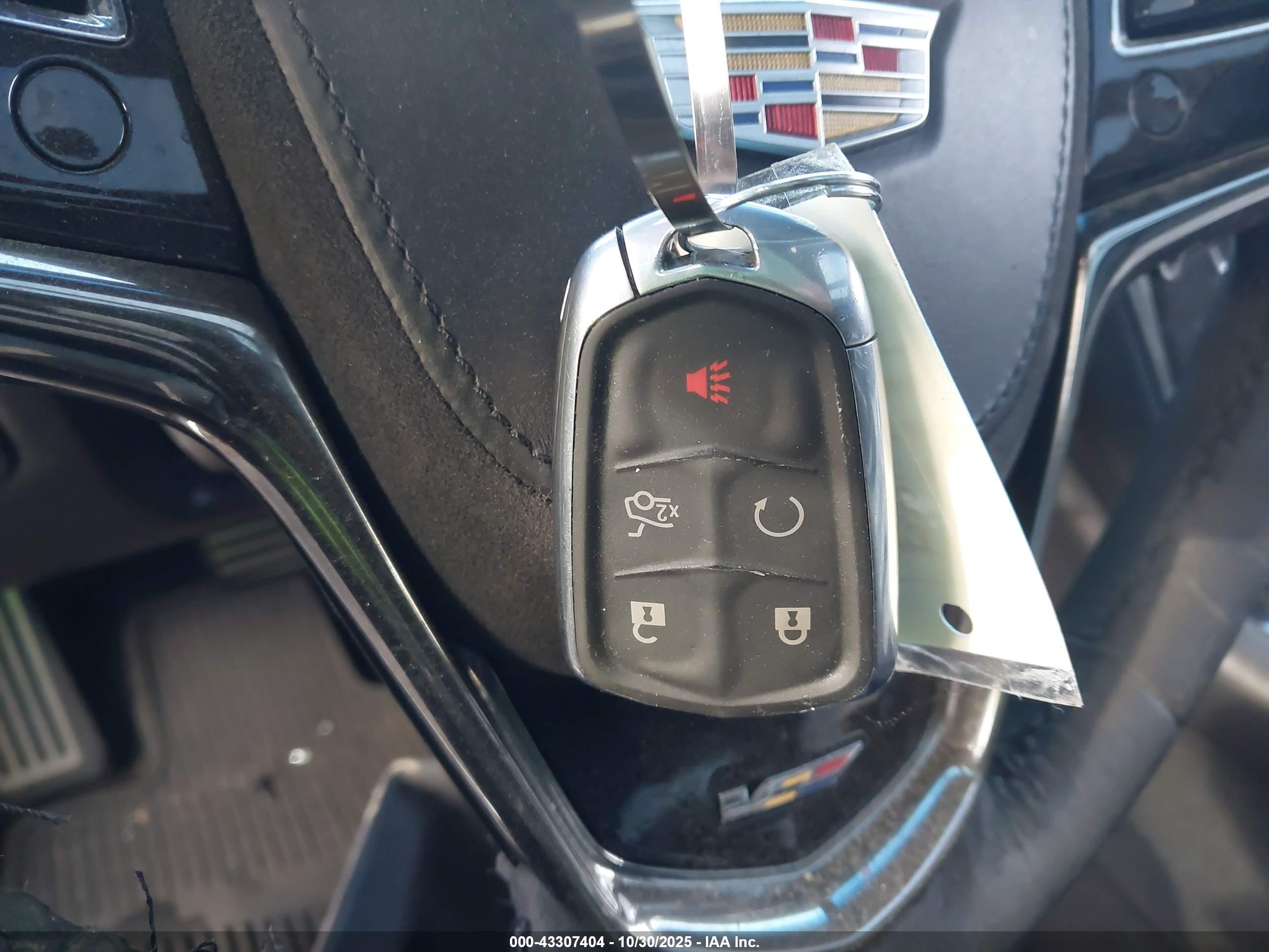 CADILLAC CTS-V image 11
