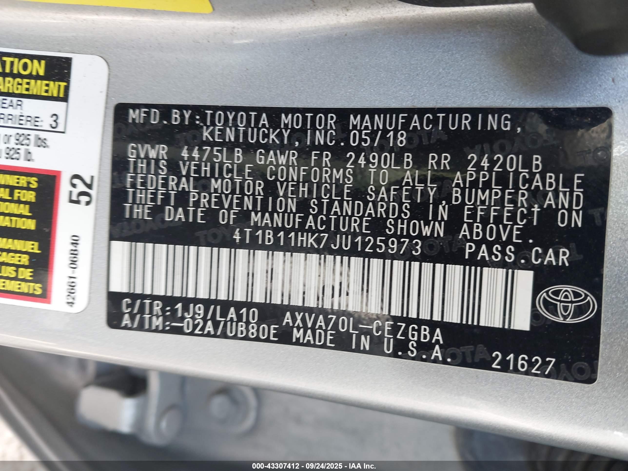 TOYOTA CAMRY image 9