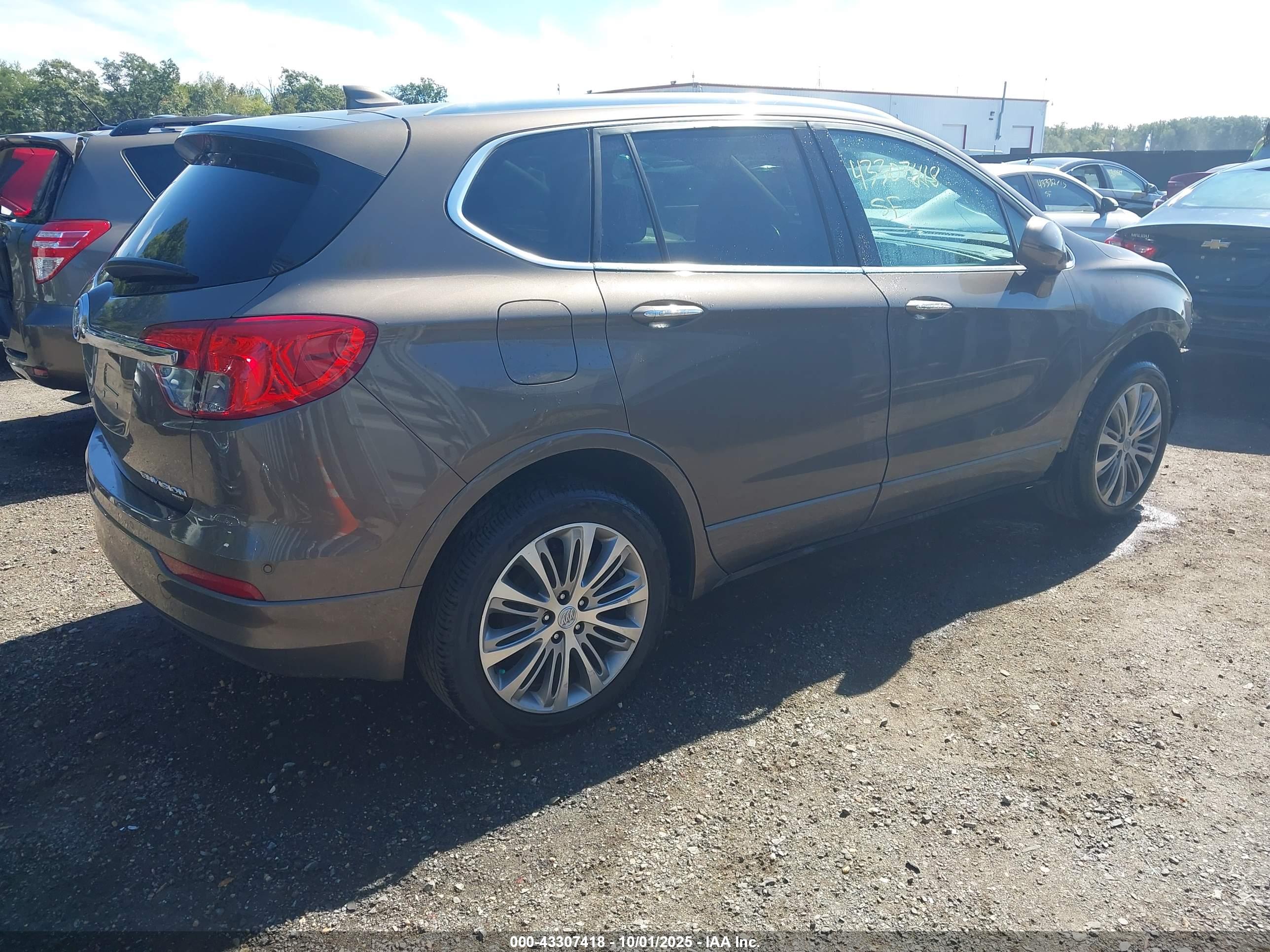 BUICK ENVISION image 4
